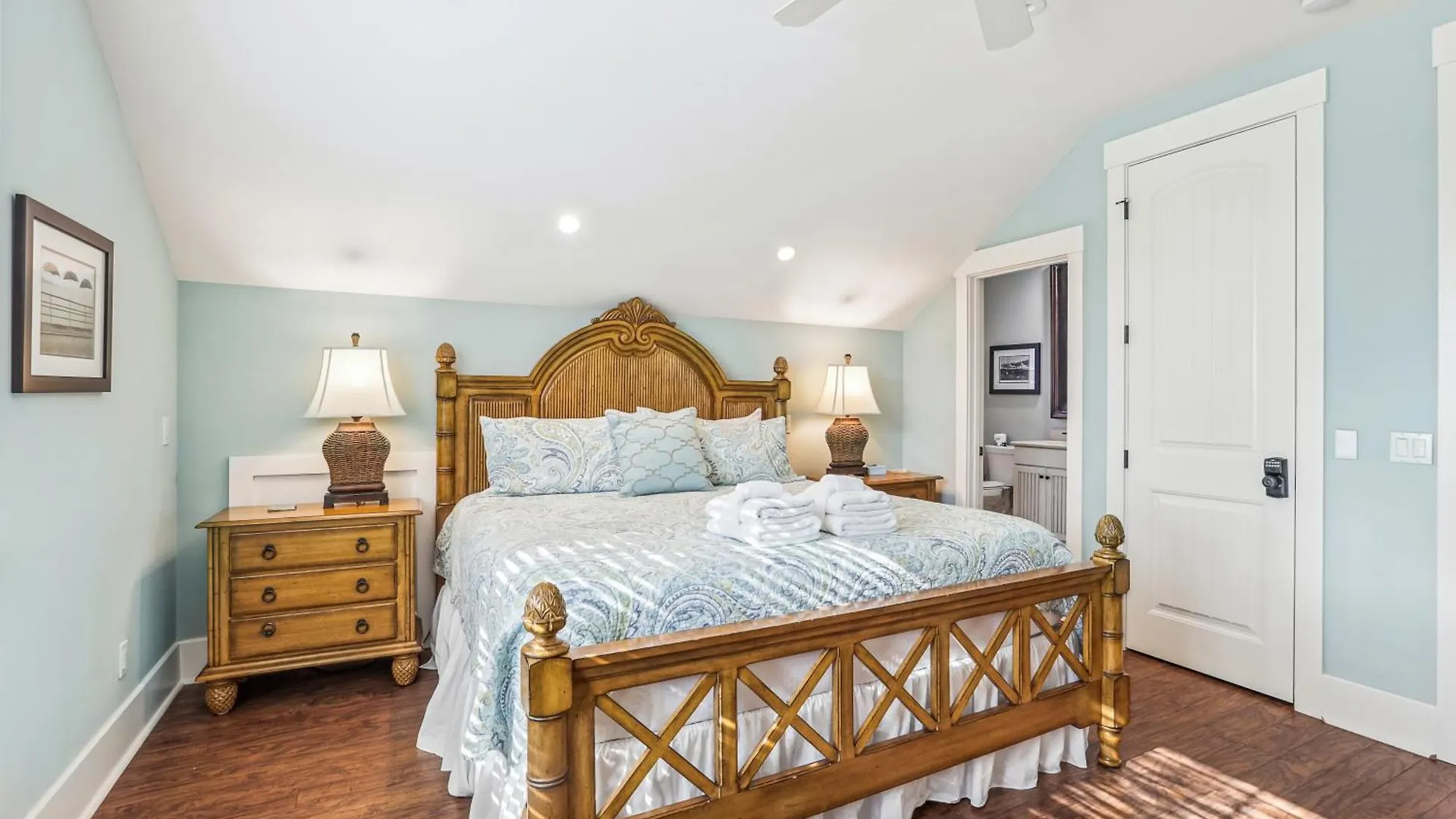 27 Corine Lane- Near Ocean With Pool, Seasonal Shuttle! Free Activities Included * Hilton Head Island