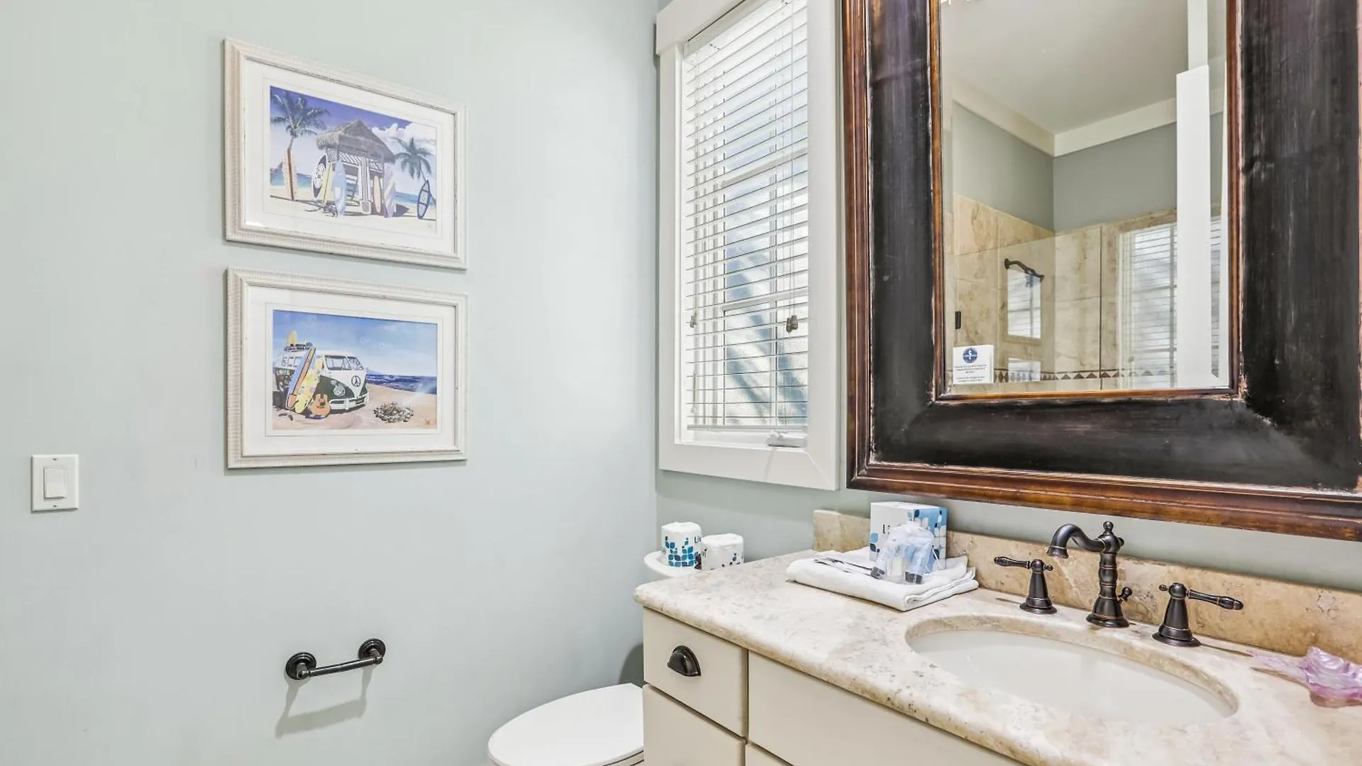 27 Corine Lane- Near Ocean With Pool, Seasonal Shuttle! Free Activities Included Holiday home