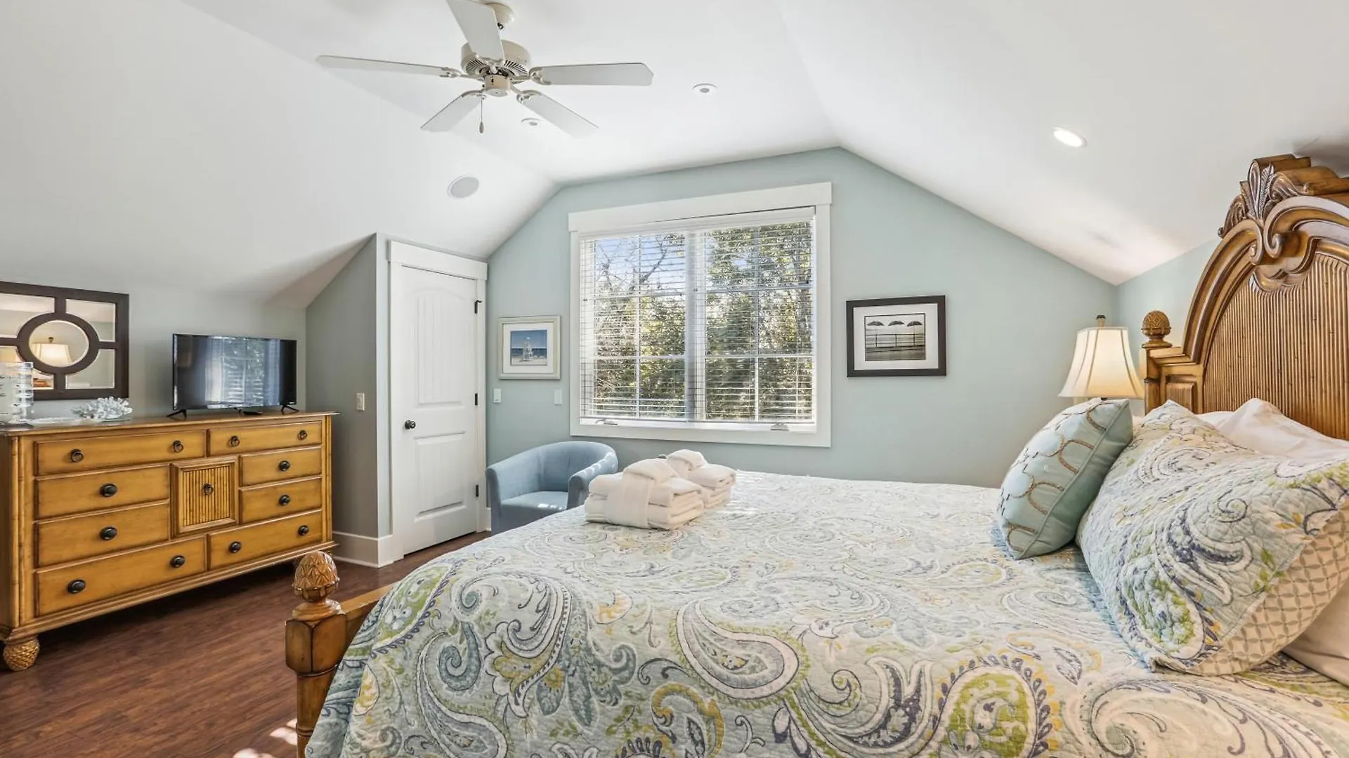 27 Corine Lane- Near Ocean With Pool, Seasonal Shuttle! Free Activities Included