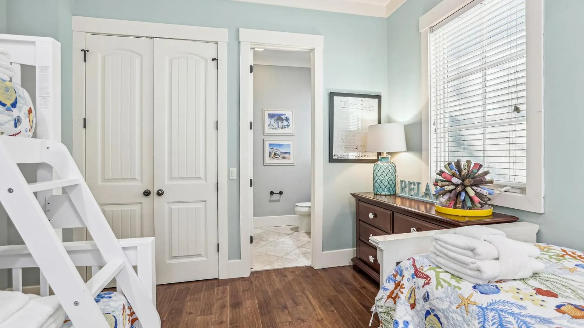 Holiday home 27 Corine Lane- Near Ocean With Pool, Seasonal Shuttle! Free Activities Included *