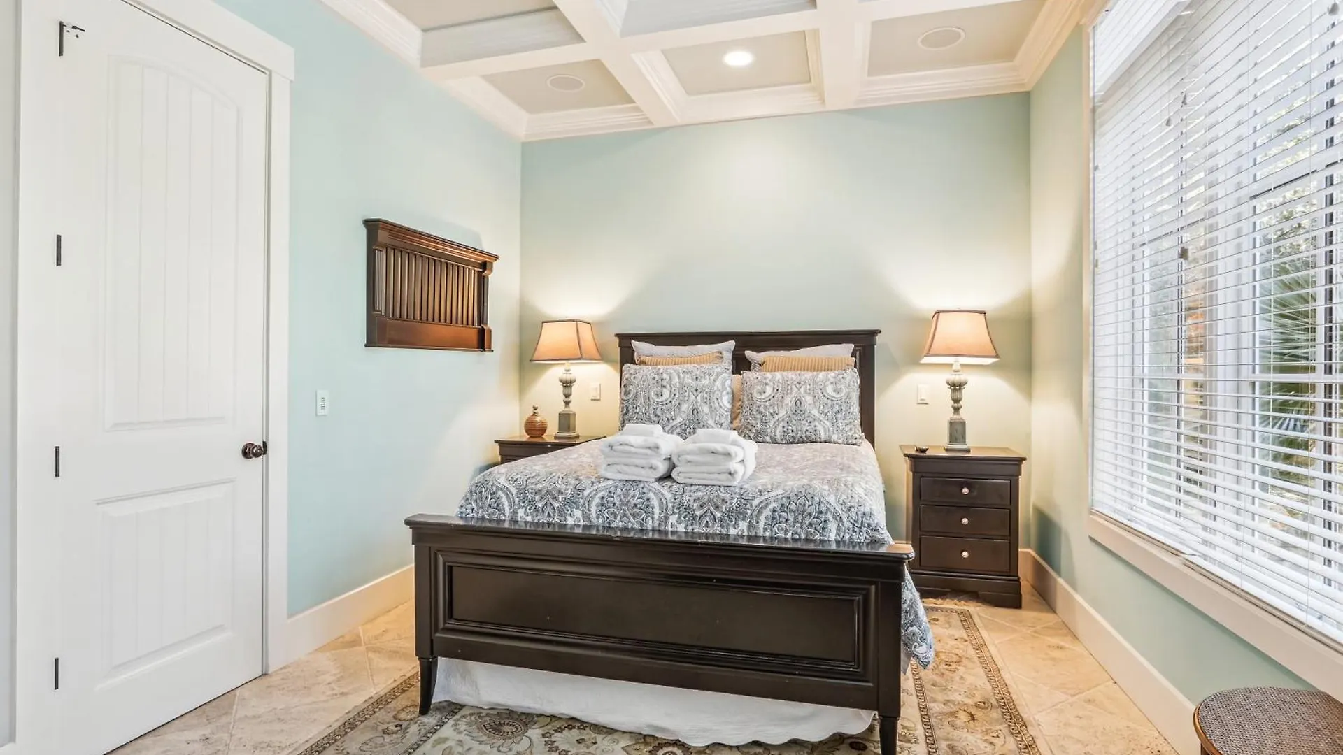 27 Corine Lane- Near Ocean With Pool, Seasonal Shuttle! Free Activities Included Holiday home Hilton Head Island