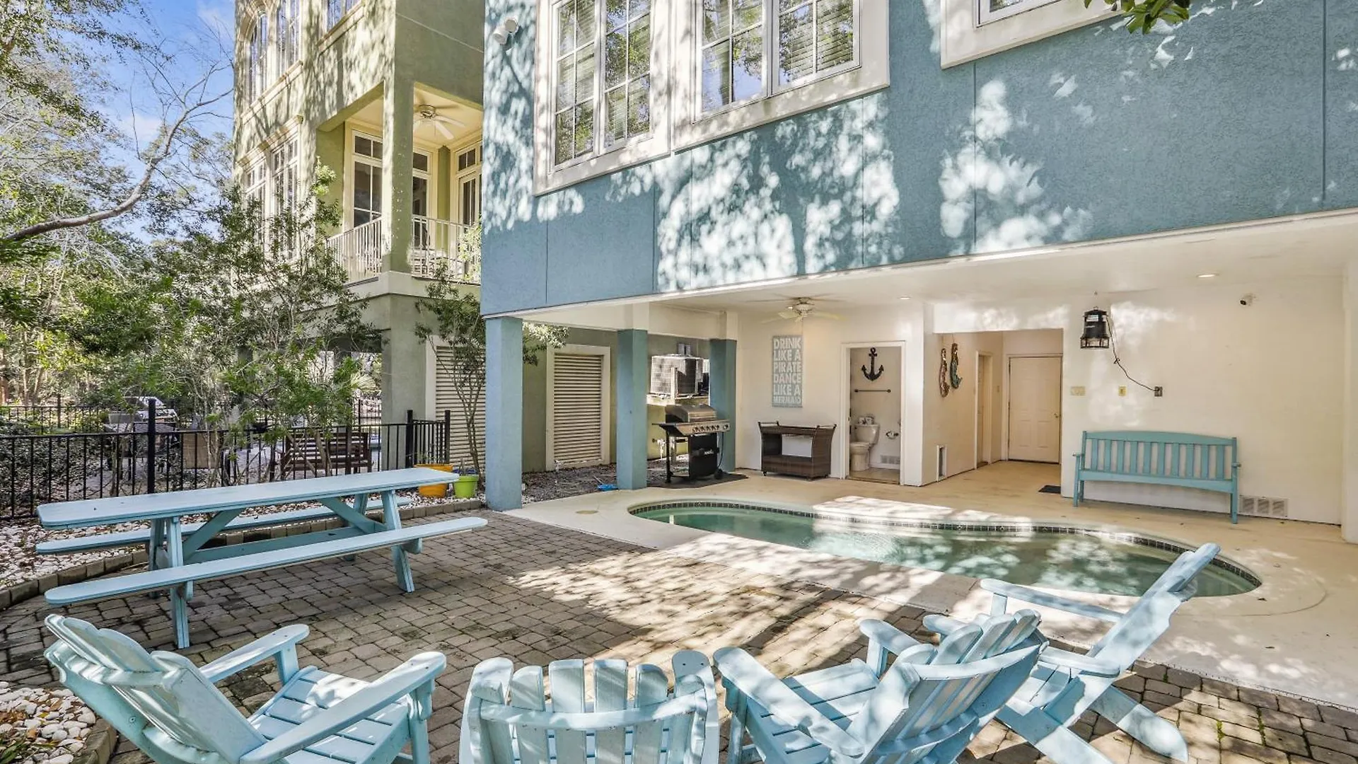 27 Corine Lane- Near Ocean With Pool, Seasonal Shuttle! Free Activities Included Hilton Head Island