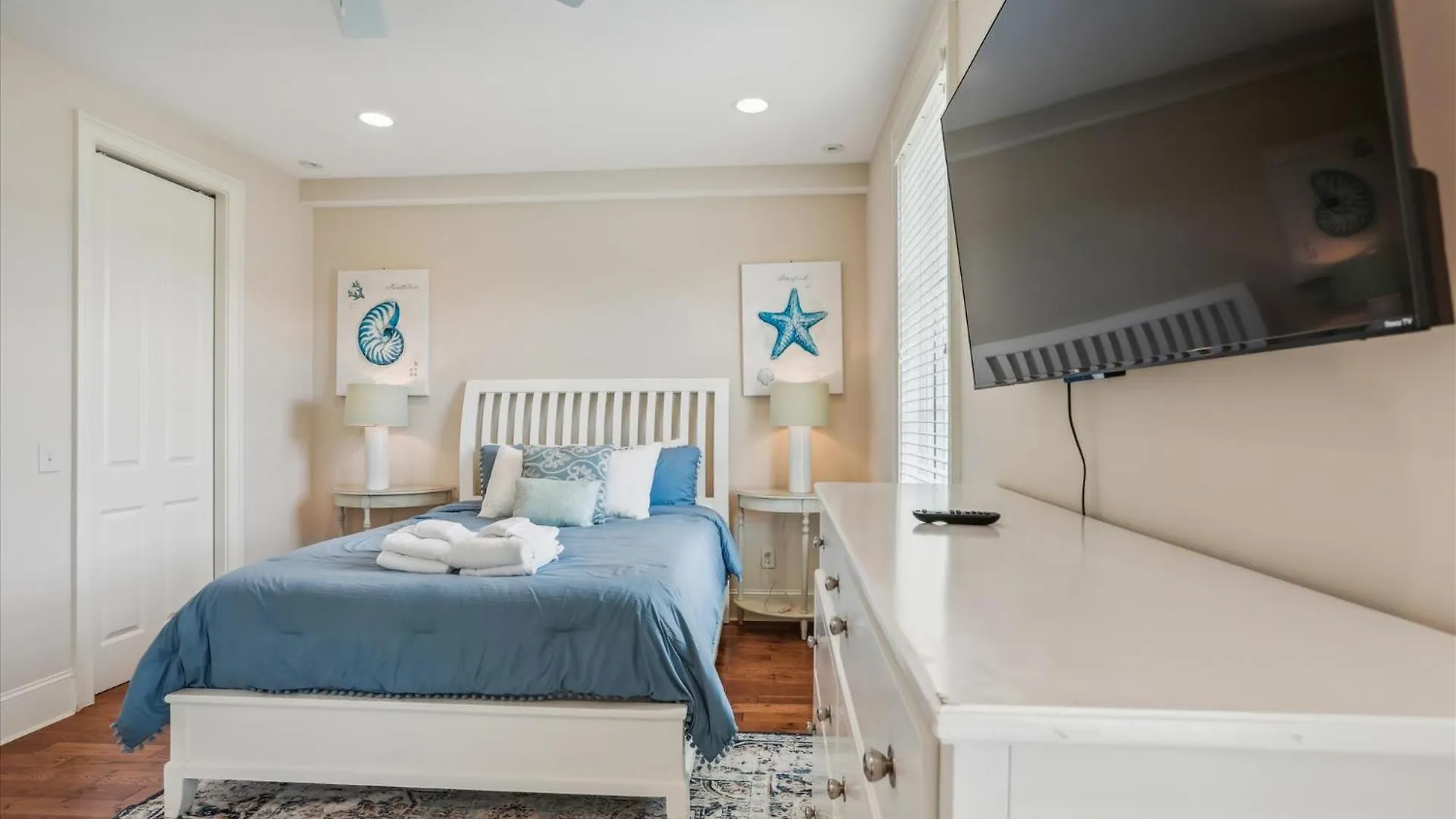 Nyaraló 21 Horvaths Peninsula- Oceanfront, Pool, Elevator, Free Activities Included *