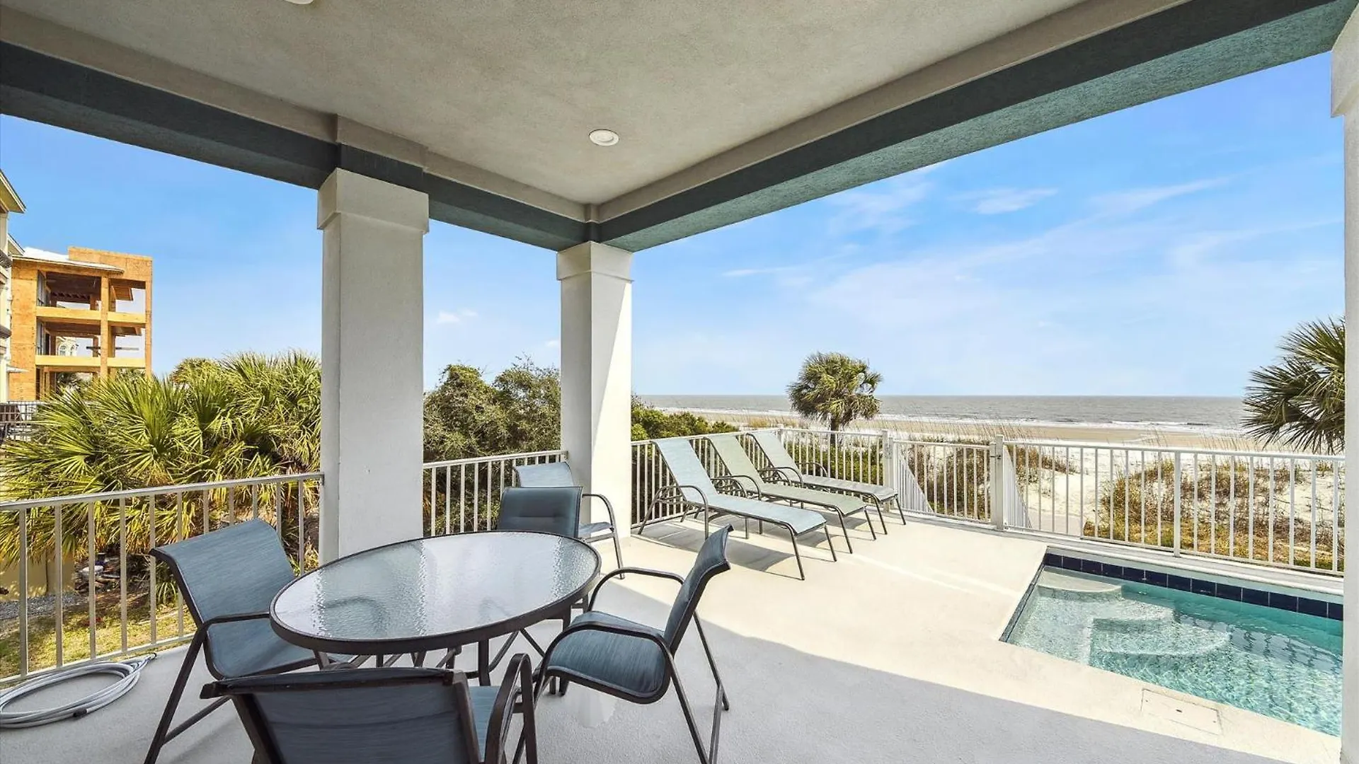 Holiday home 27 Singleton Beach- Oceanfront, Private Pool, Pool Table, Free Activities Included Hilton Head Island