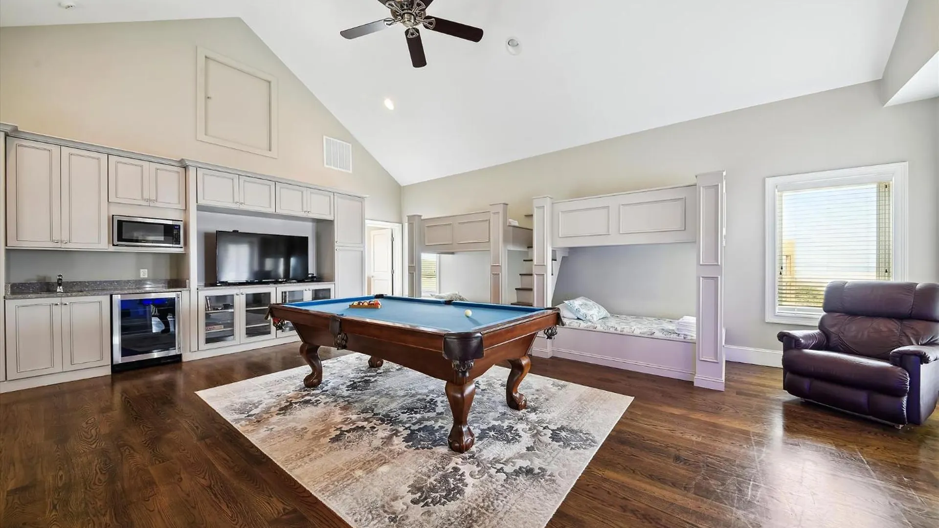 27 Singleton Beach- Oceanfront, Private Pool, Pool Table, Free Activities Included Holiday home