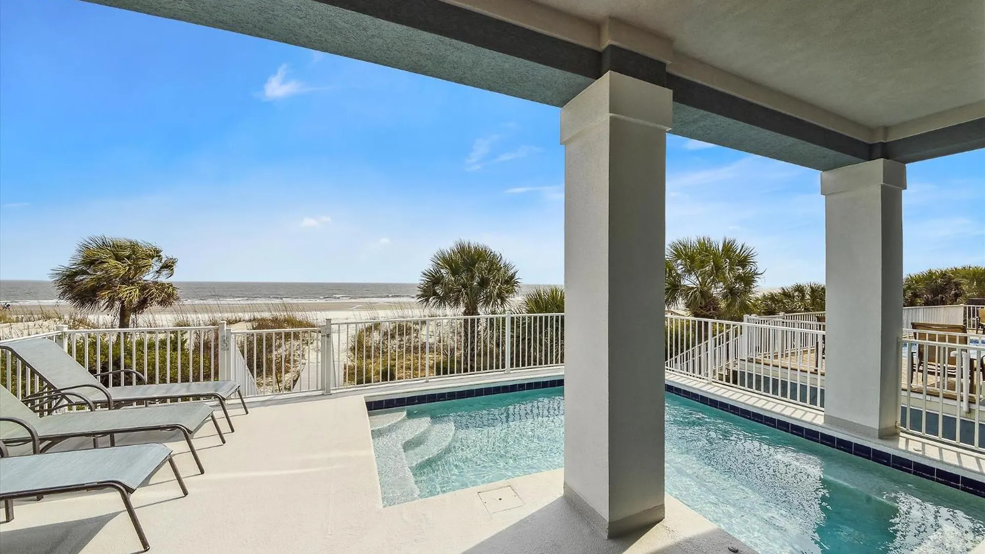 Holiday home 27 Singleton Beach- Oceanfront, Private Pool, Pool Table, Free Activities Included