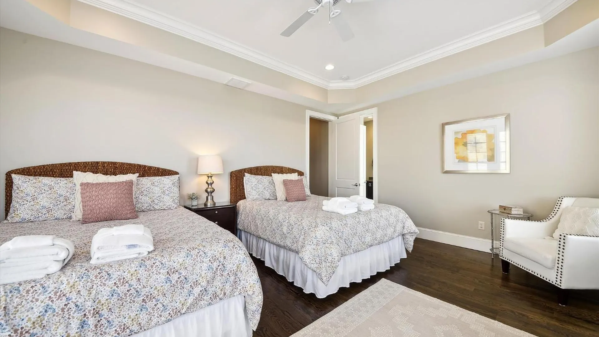 27 Singleton Beach- Oceanfront, Private Pool, Pool Table, Free Activities Included Holiday home *