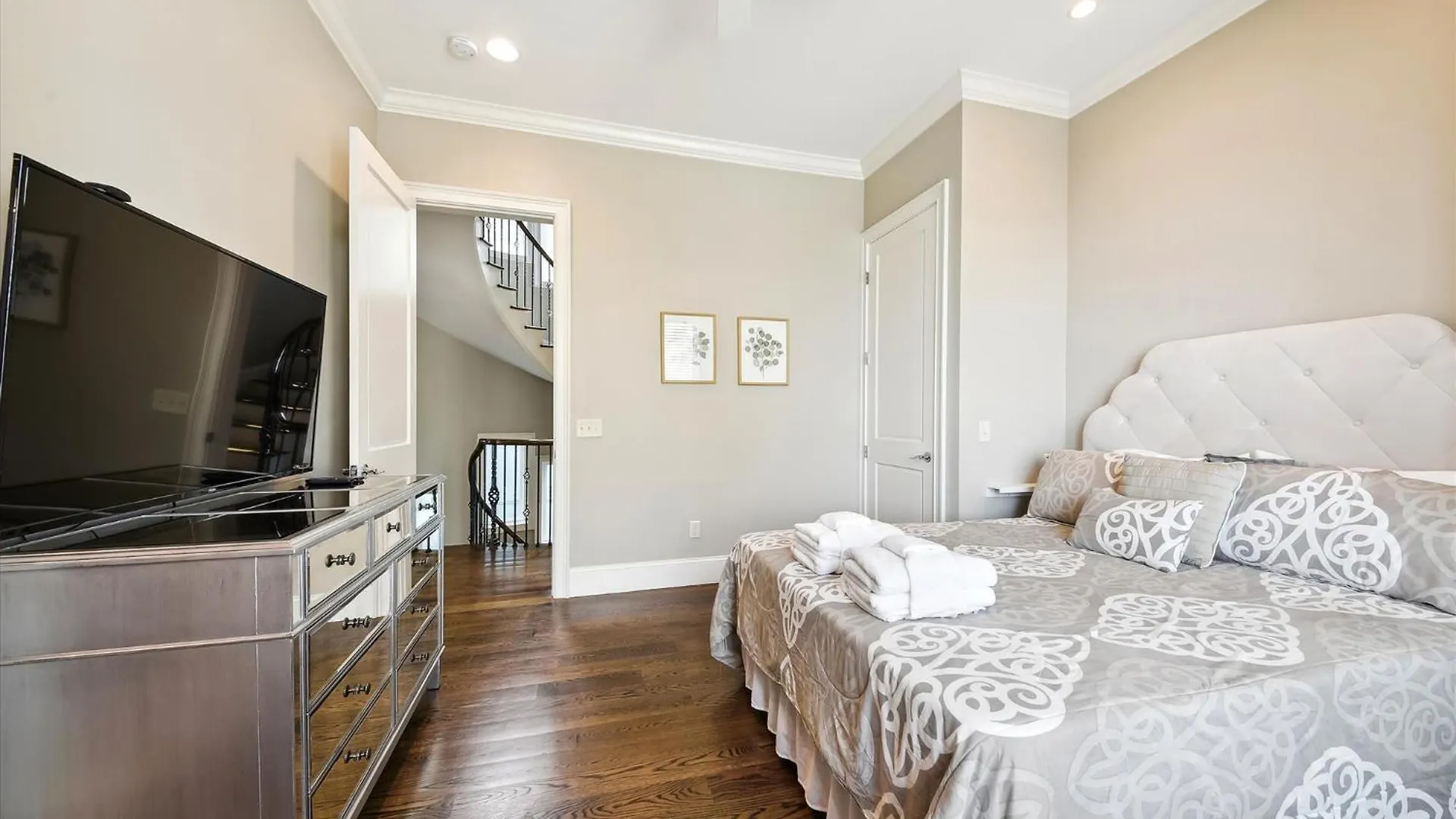 Holiday home 27 Singleton Beach- Oceanfront, Private Pool, Pool Table, Free Activities Included Hilton Head Island