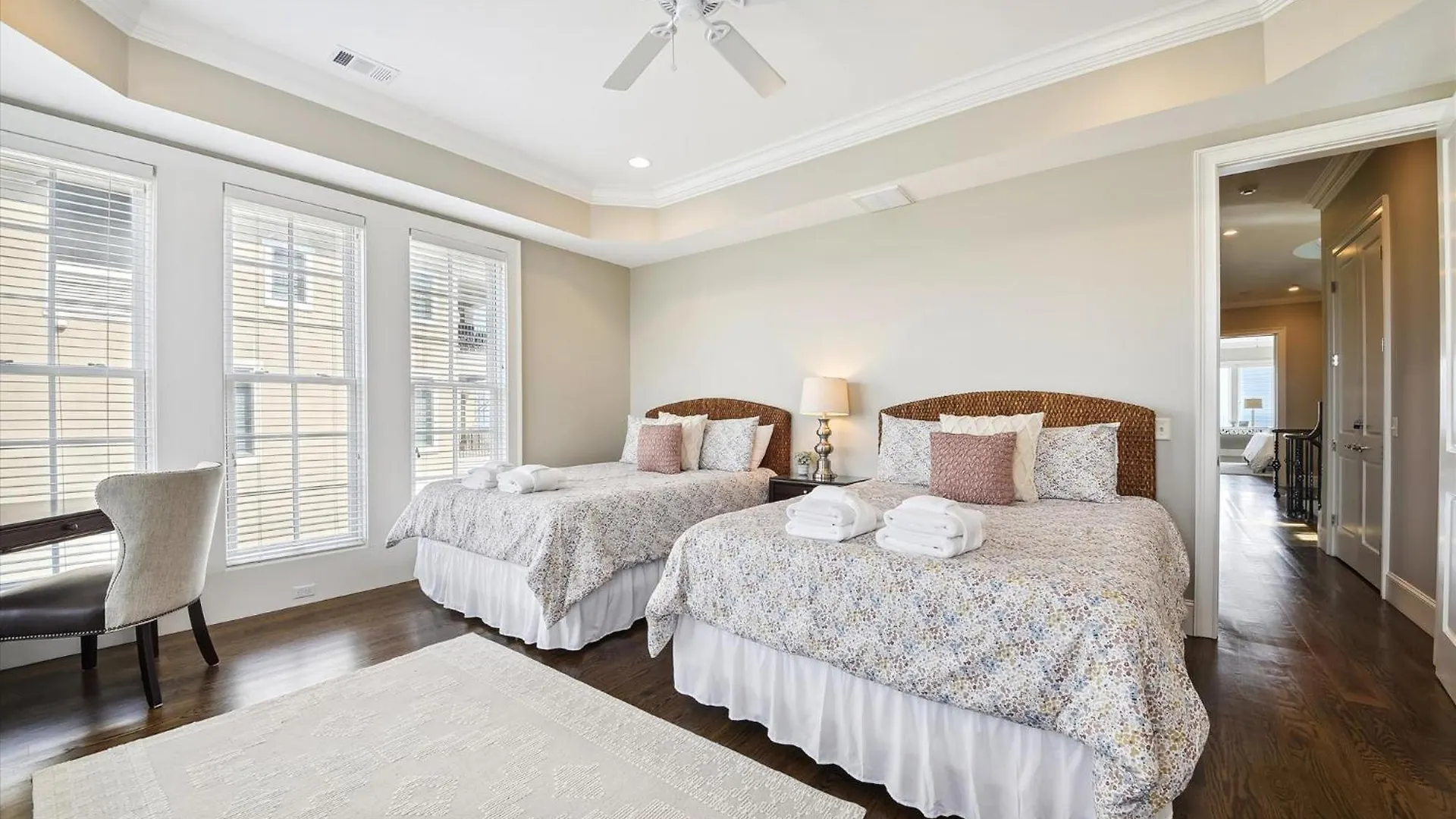 27 Singleton Beach- Oceanfront, Private Pool, Pool Table, Free Activities Included Hilton Head Island