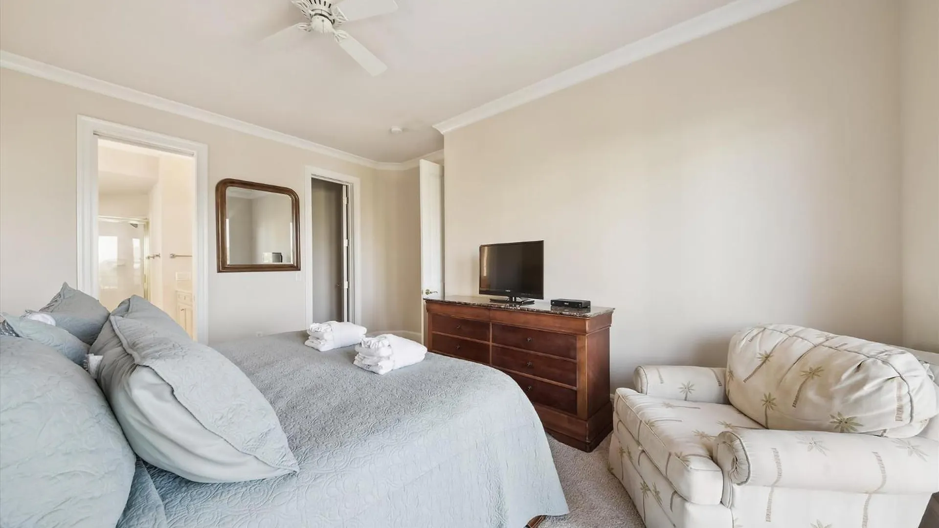 Holiday home 2 Collier Beach- Oceanfront, Dog Friendly , Private Pool, Free Activities Hilton Head Island