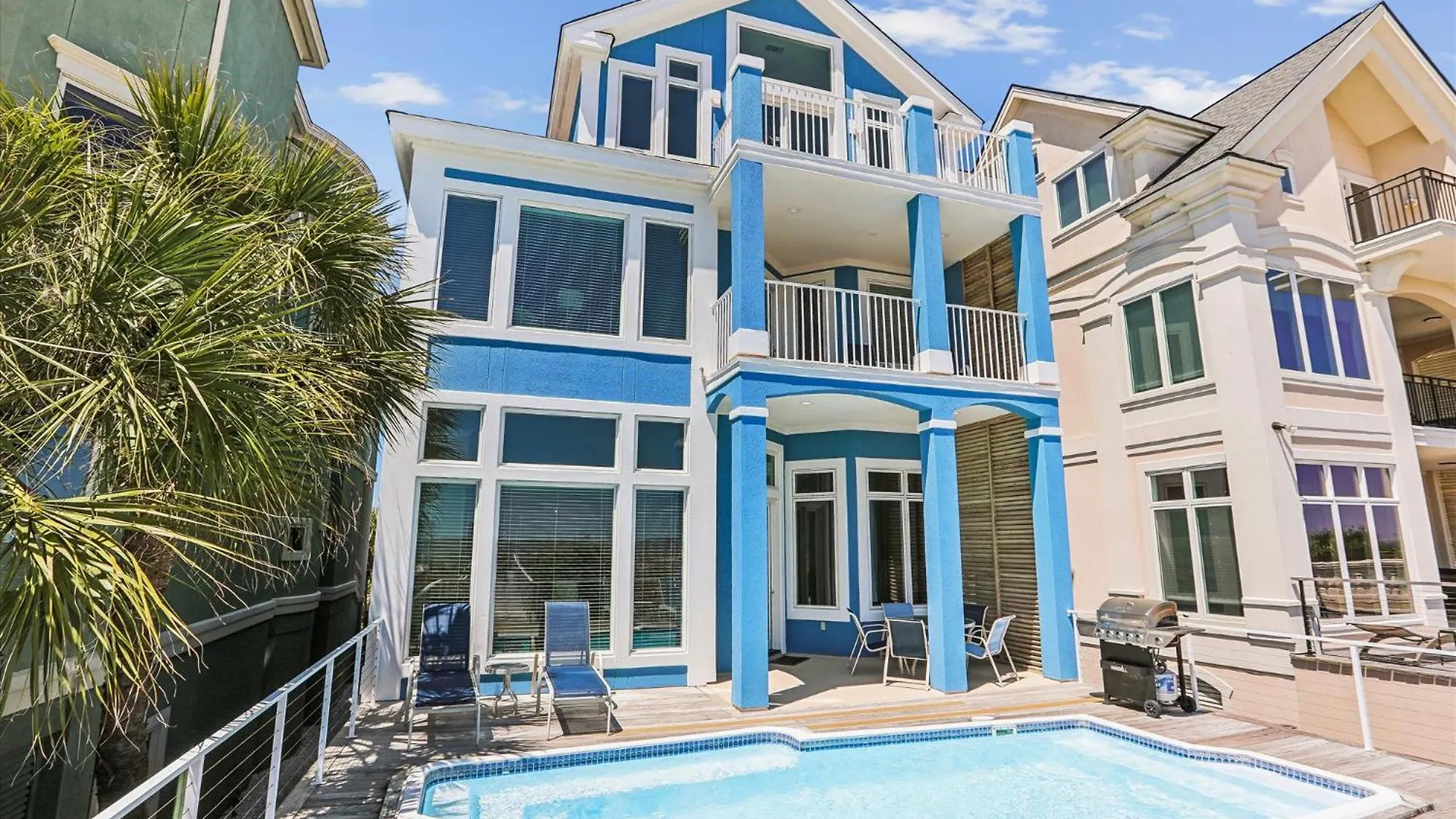 Holiday home 2 Collier Beach- Oceanfront, Dog Friendly , Private Pool, Free Activities