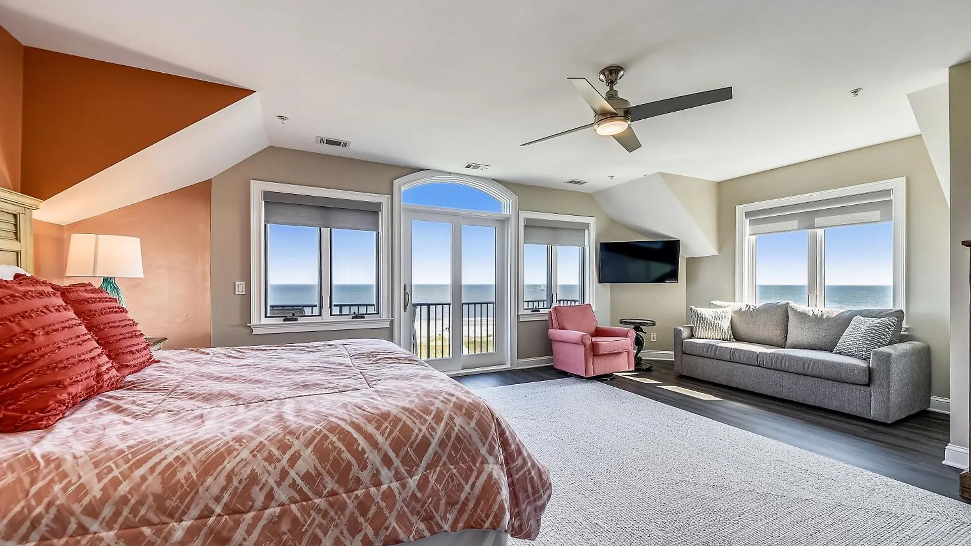 Holiday home 20 Horvaths Peninsula- Oceanfront, Pets Ok, Great Location, Free Activities Included