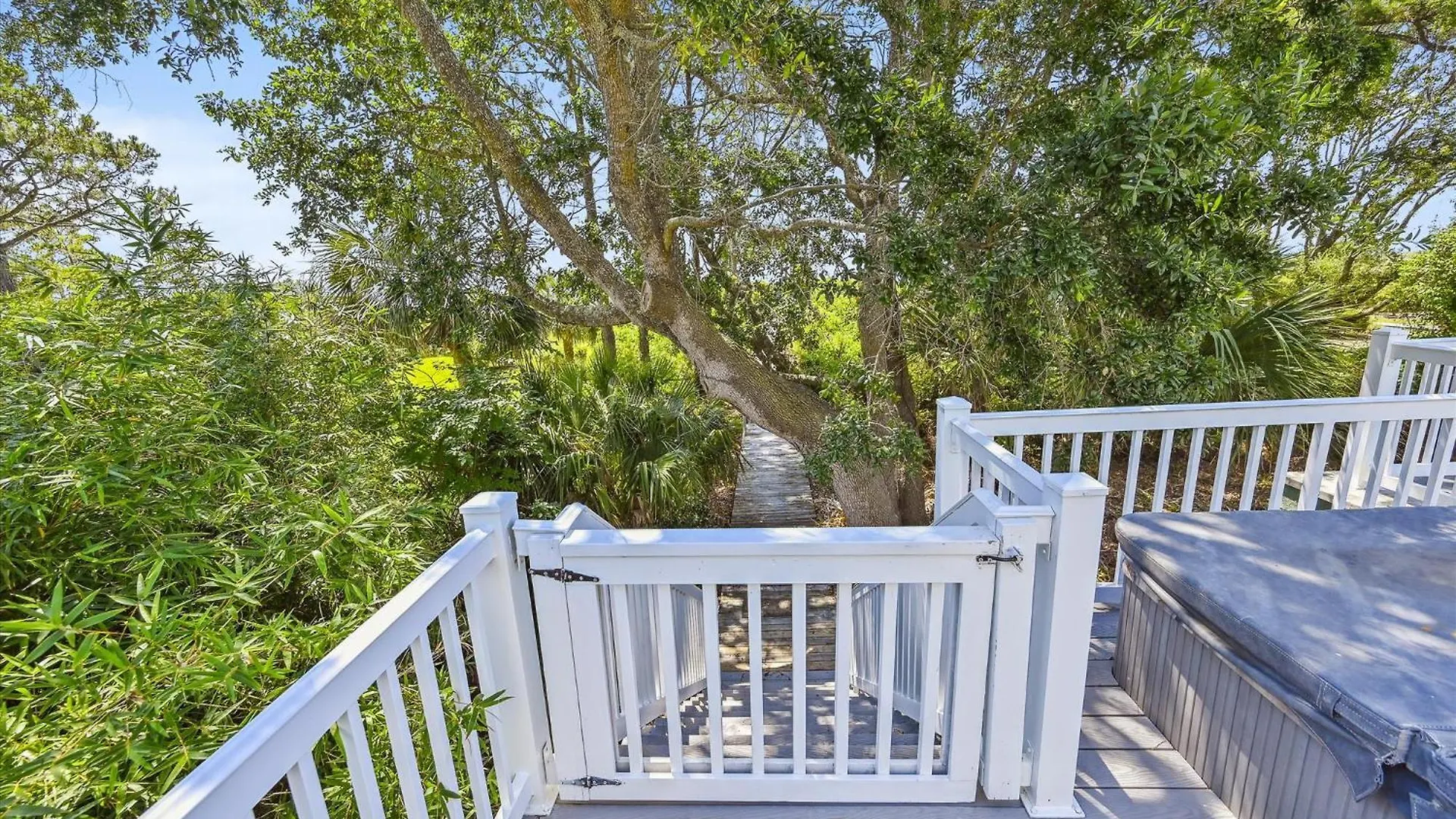 Holiday home 18 Dollar Road- Oceanfront, Large Private Pool, Hot Tub Free Activities Included Hilton Head Island