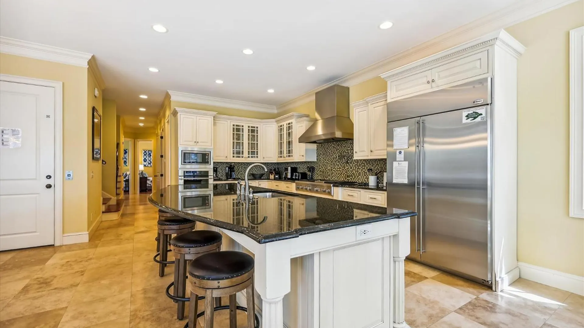 18 Dollar Road- Oceanfront, Large Private Pool, Hot Tub Free Activities Included *