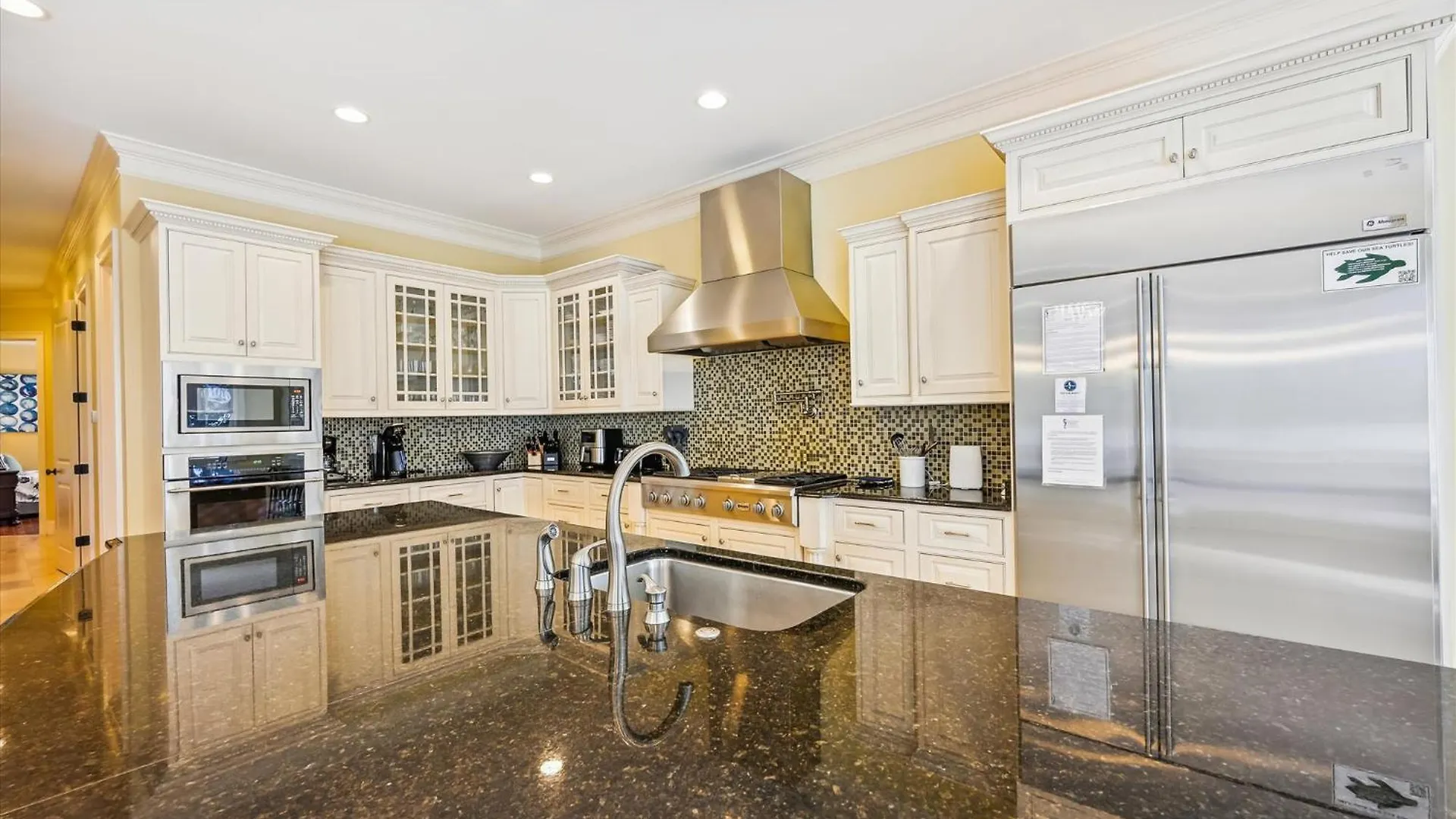 Holiday home 18 Dollar Road- Oceanfront, Large Private Pool, Hot Tub Free Activities Included Hilton Head Island