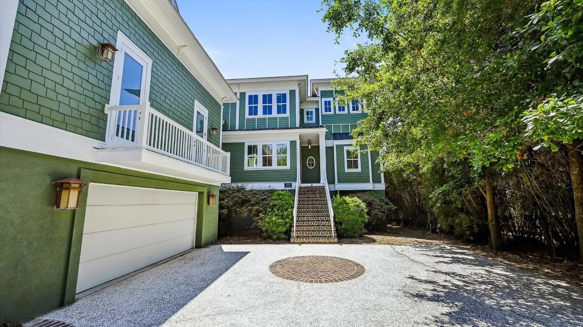 Holiday home 18 Dollar Road- Oceanfront, Large Private Pool, Hot Tub Free Activities Included