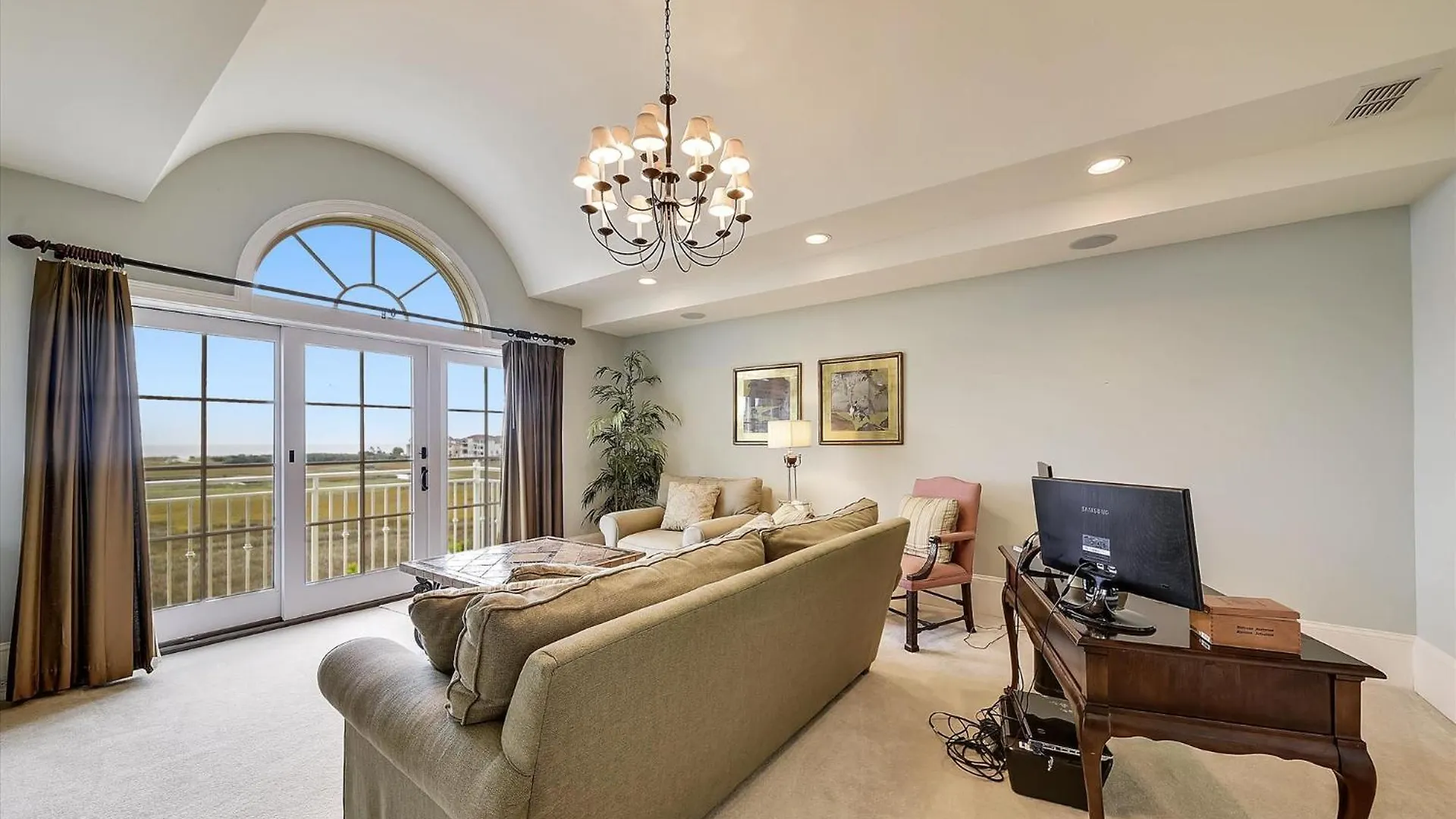Holiday home 16 Singleton Shores Manor- Amazing Ocean & Marsh Views, Private Pool, Free Activities Included Hilton Head Island
