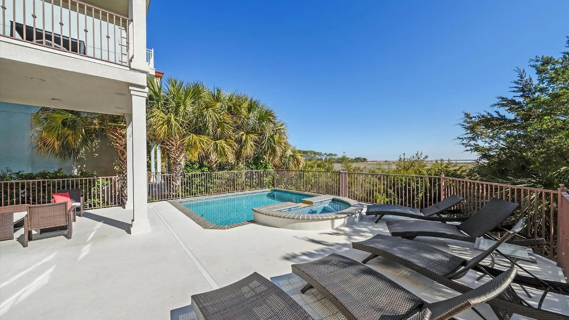 14 Singleton Shores Manor- Breathtaking Ocean & Marsh Views, Private Pool, Free Activities