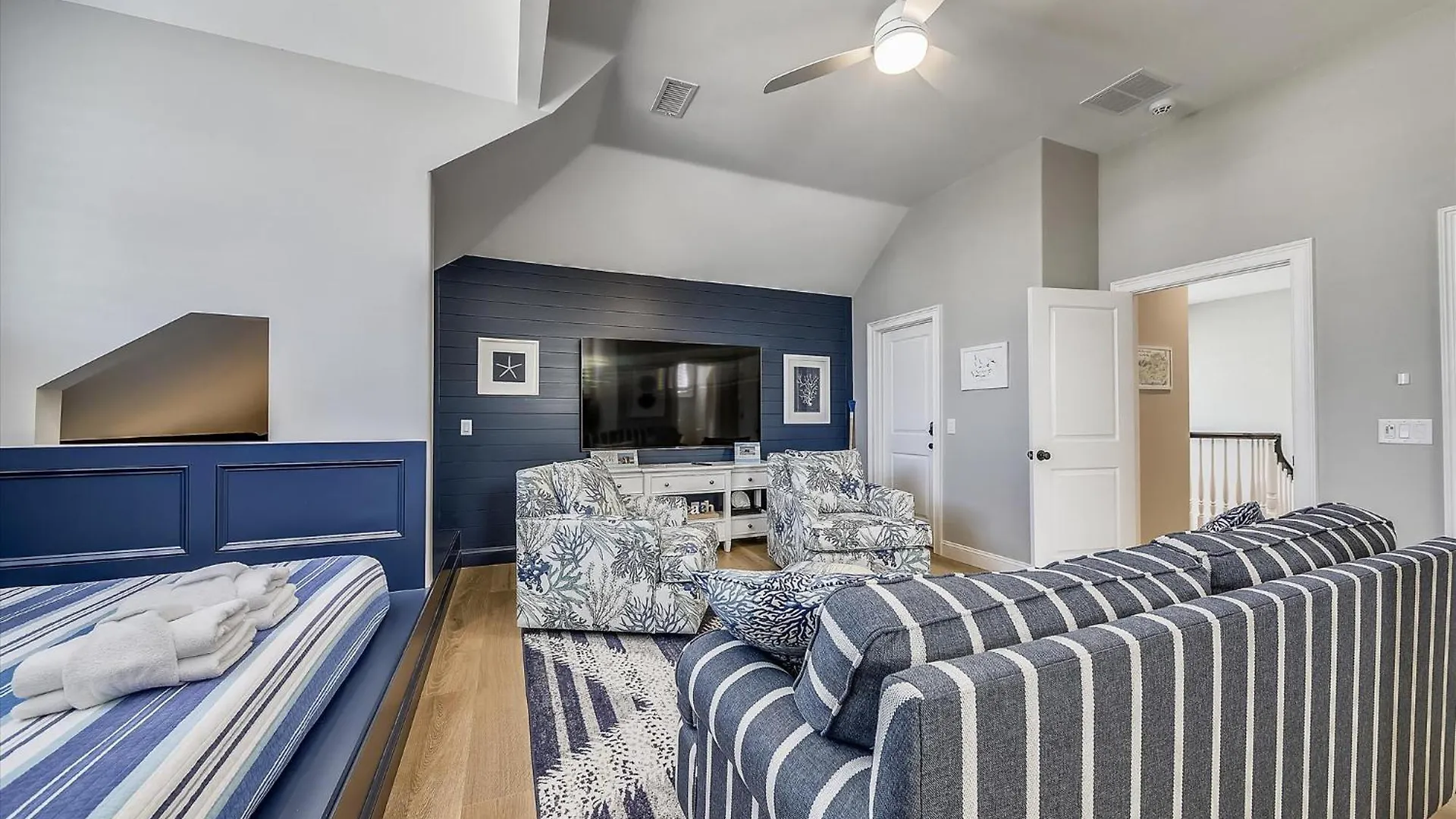 14 Collier Road- Oceanfront, Private Pool, Free Activities Included