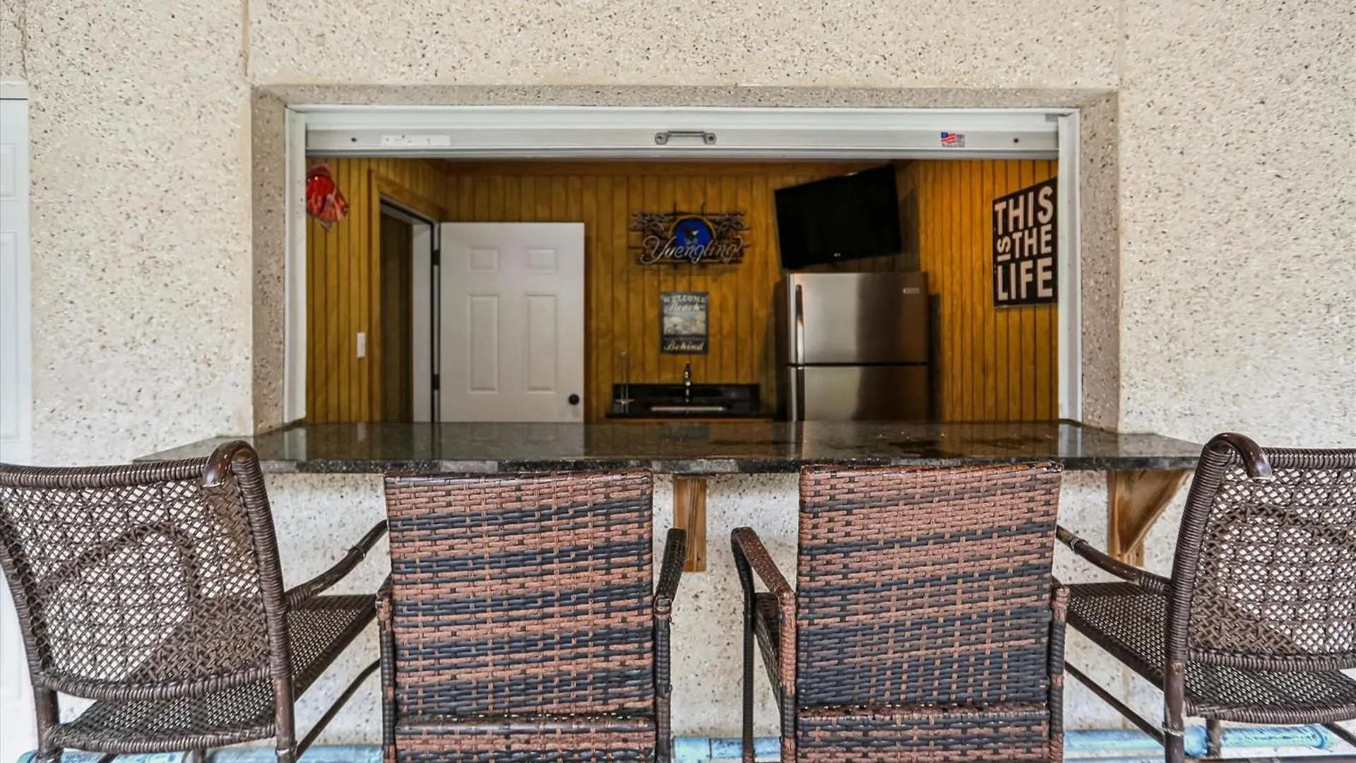 13 Moonshell Rd- Near Ocean,huge Pool,fully Fenced Backyard! Free Activities! Hilton Head Island