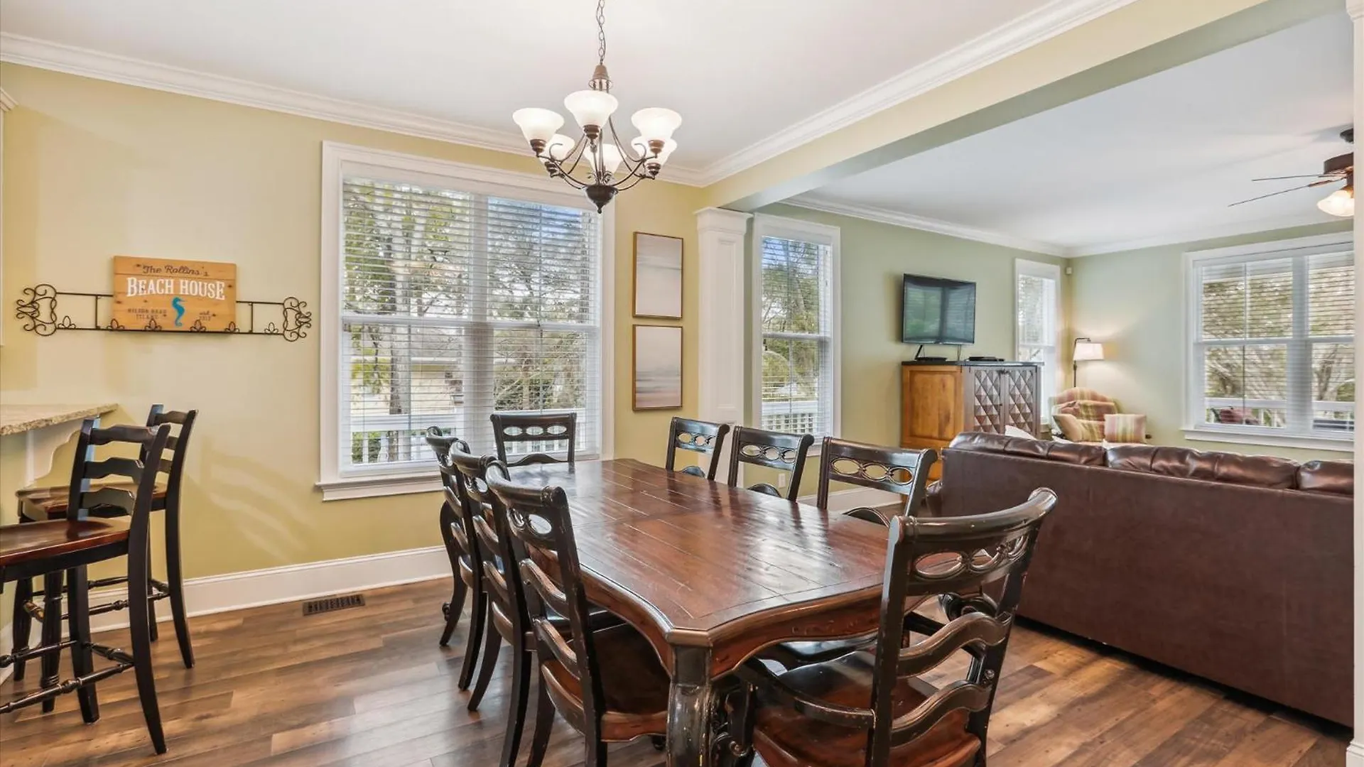 13 Moonshell Rd- Near Ocean,huge Pool,fully Fenced Backyard! Free Activities! Holiday home *