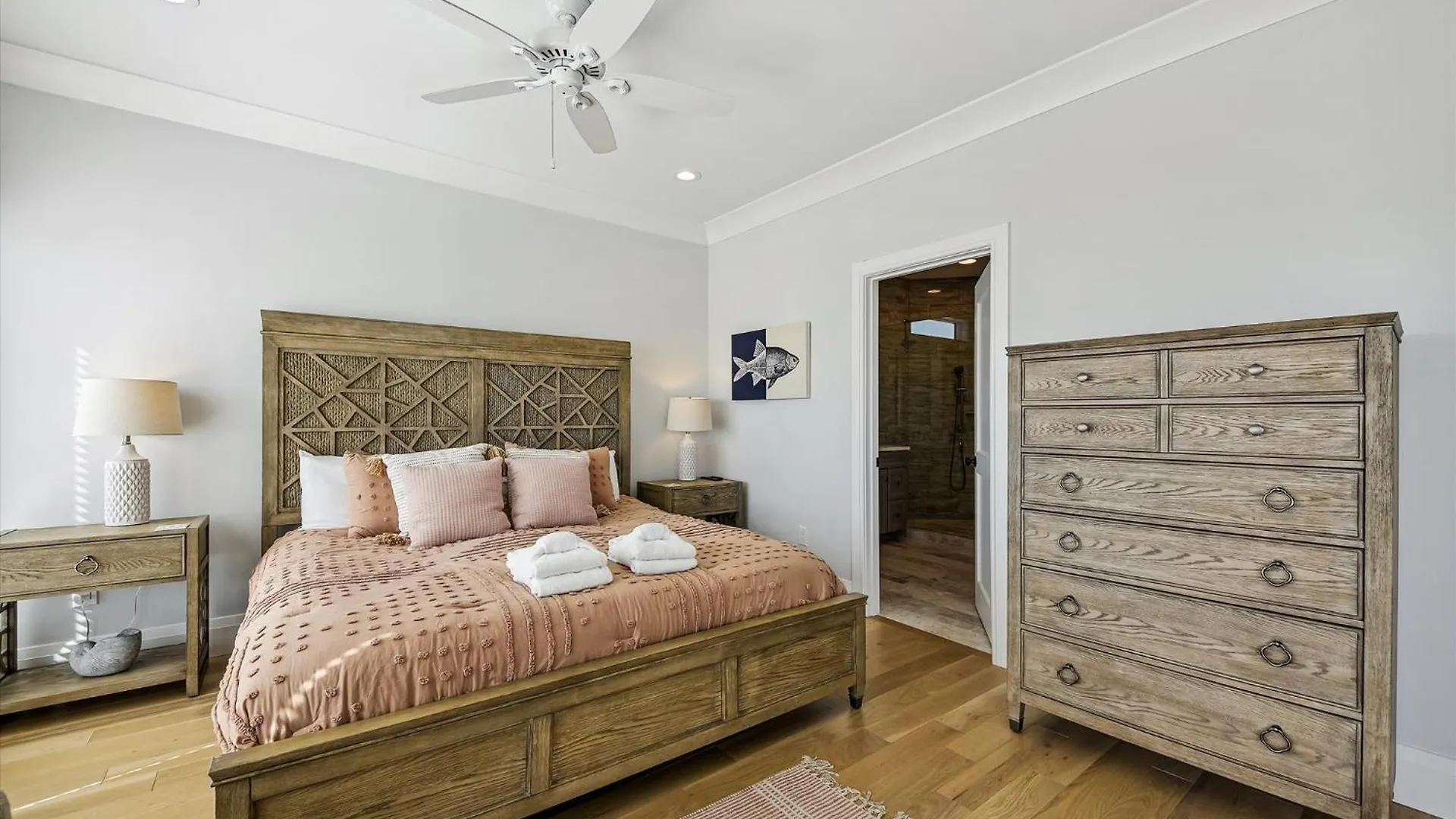 בית נופש 10 Collier Beach- Oceanfront, Private Access, Heatable Pool, Free Activities Included *