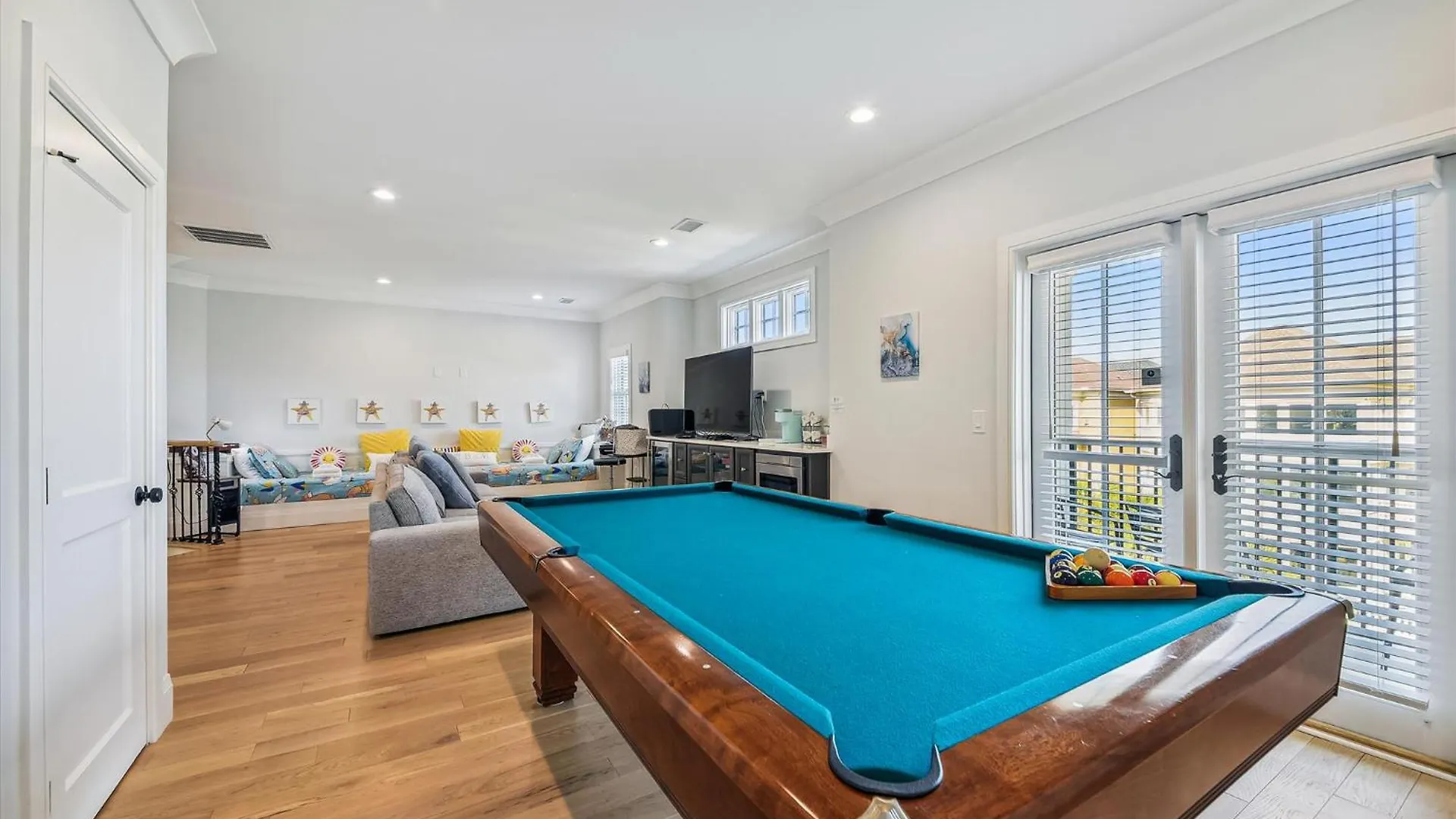 בית נופש 10 Collier Beach- Oceanfront, Private Access, Heatable Pool, Free Activities Included