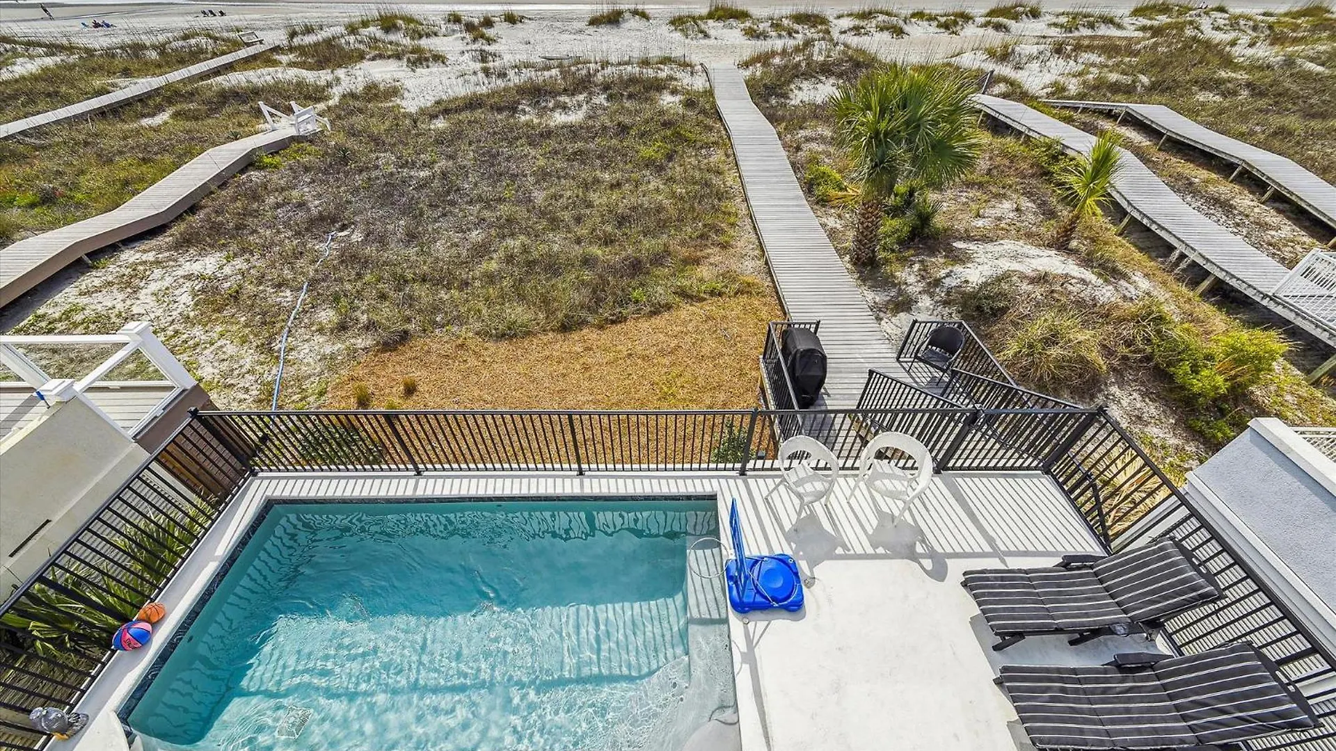 10 Collier Beach- Oceanfront, Private Access, Heatable Pool, Free Activities Included בית נופש הילטון הד איילנד