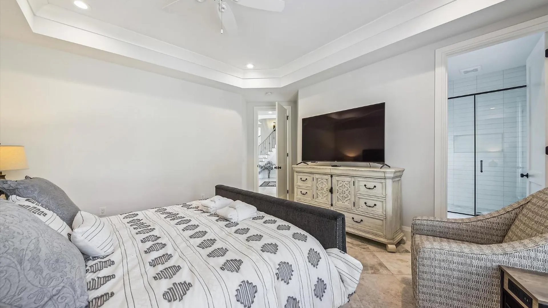 10 Collier Beach- Oceanfront, Private Access, Heatable Pool, Free Activities Included בית נופש הילטון הד איילנד