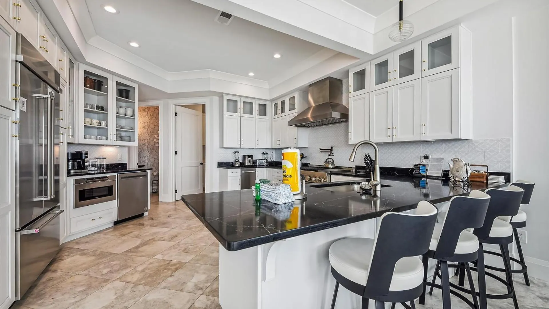 בית נופש 10 Collier Beach- Oceanfront, Private Access, Heatable Pool, Free Activities Included