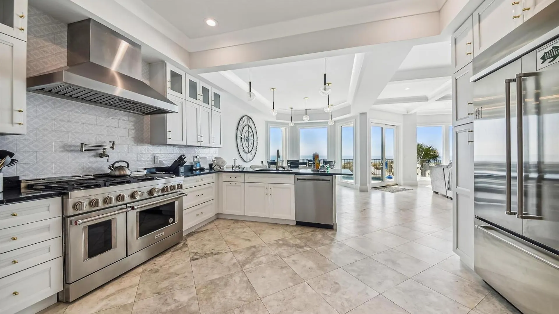 בית נופש 10 Collier Beach- Oceanfront, Private Access, Heatable Pool, Free Activities Included הילטון הד איילנד