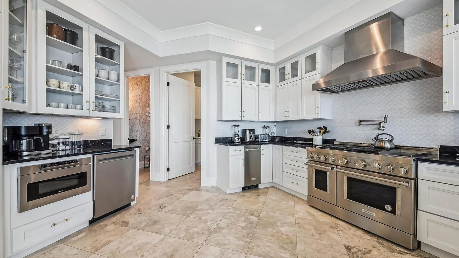 בית נופש 10 Collier Beach- Oceanfront, Private Access, Heatable Pool, Free Activities Included הילטון הד איילנד