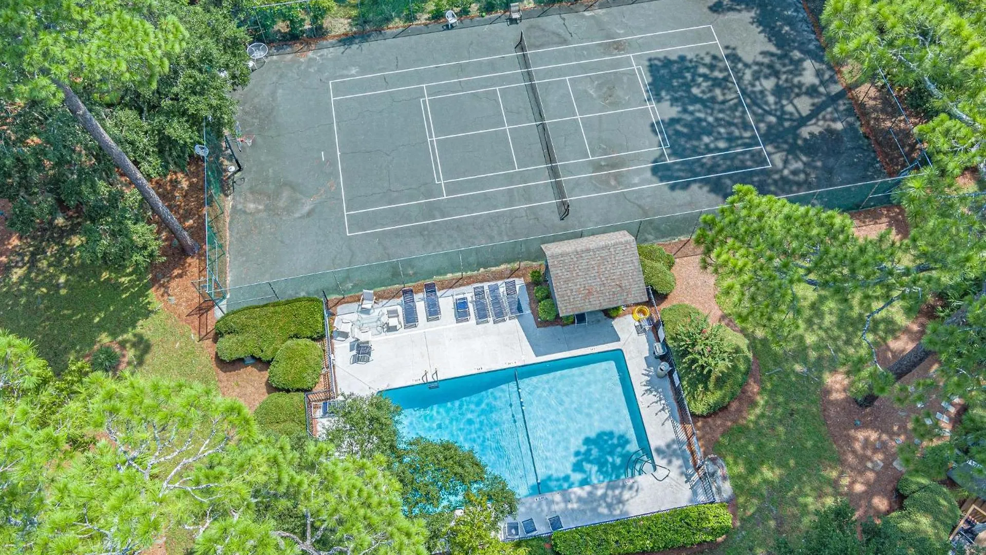 11 Ocean Gate