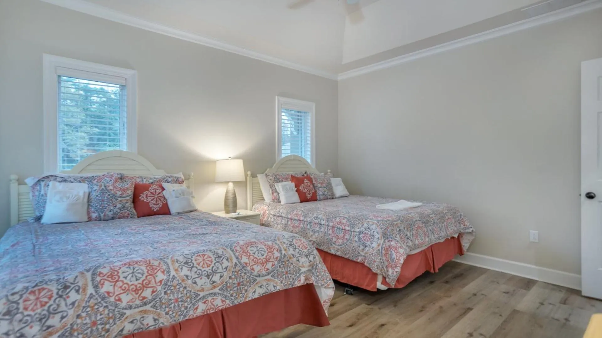 Coastal, Luxury, Walk To *