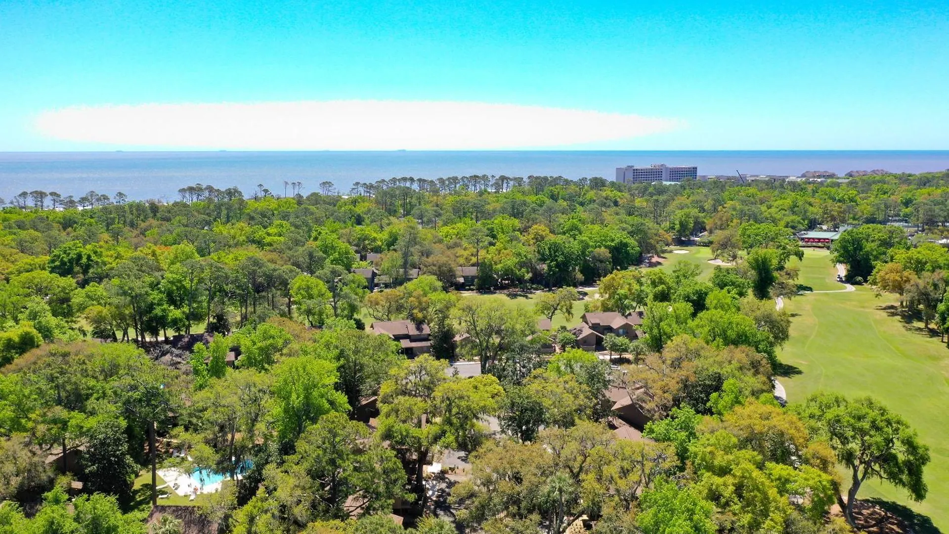 Private Balcony, Family Getaway, Bikes * Hilton Head Island