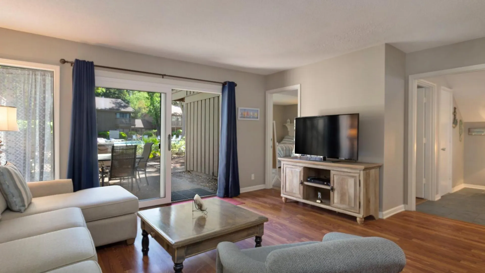 Villa Private Balcony, Family Getaway, Bikes Hilton Head Island