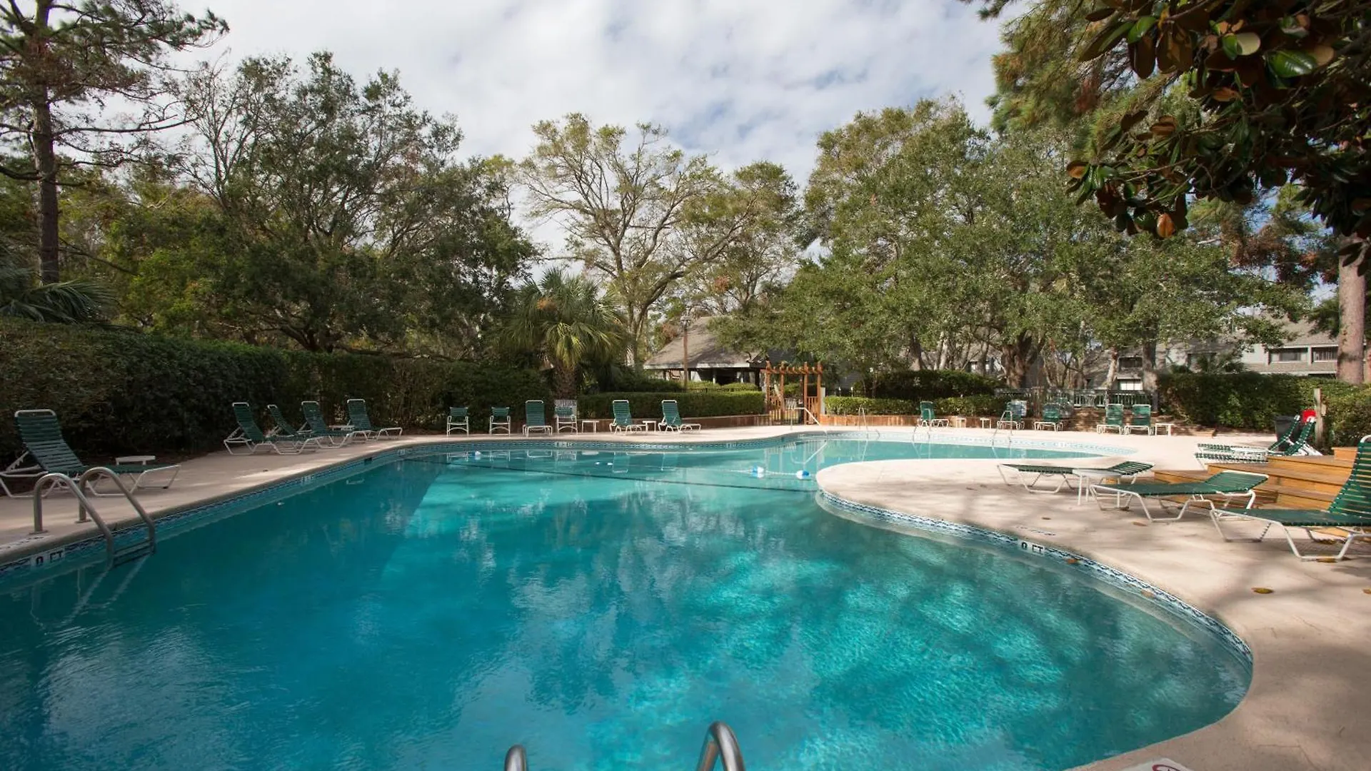 Villa Private Deck, Pet Friendly, Family