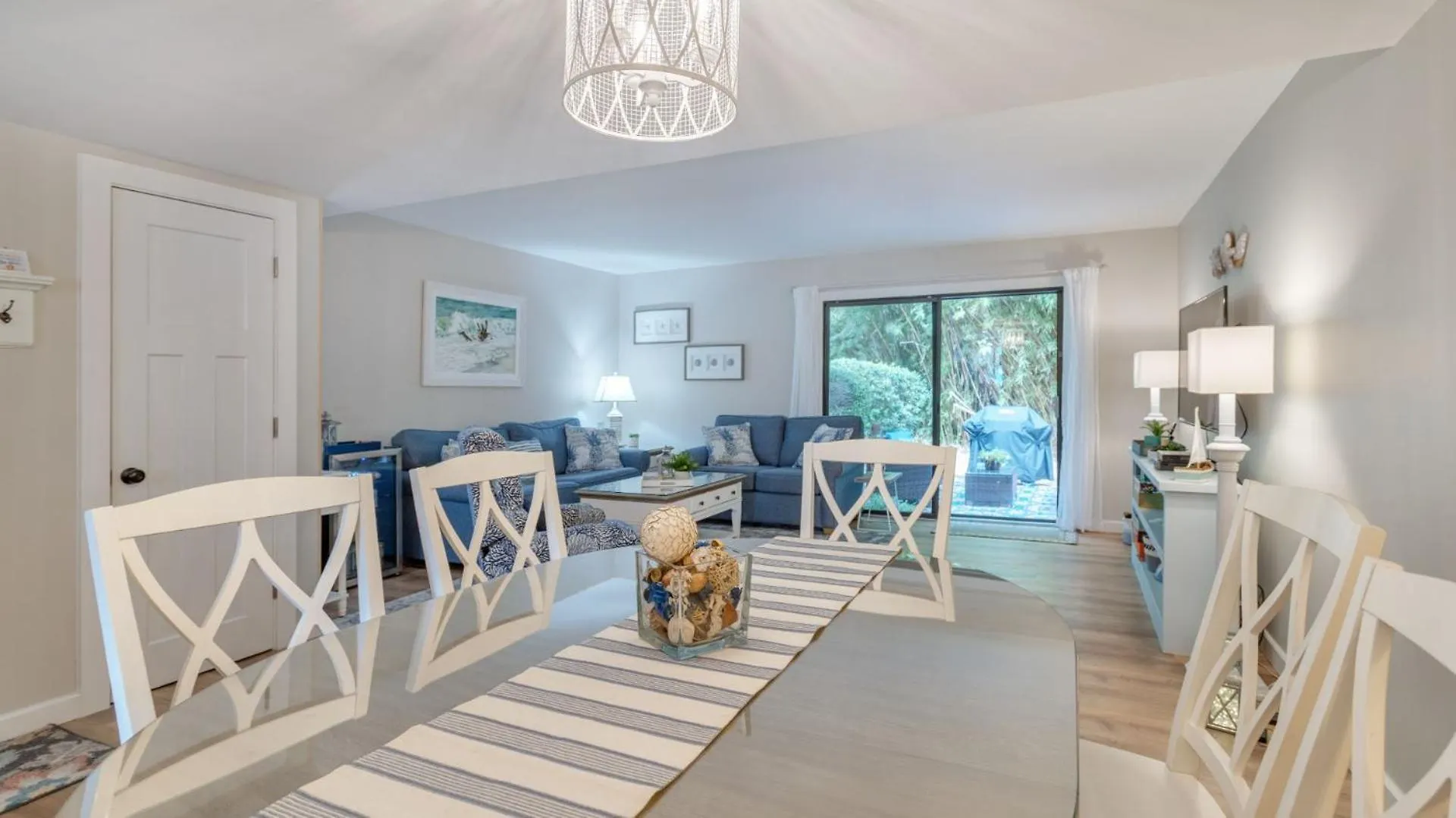Pet Friendly, Private Patio, Villa *