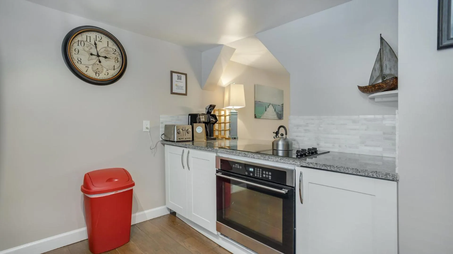 Pet Friendly, Coastal, Getaway