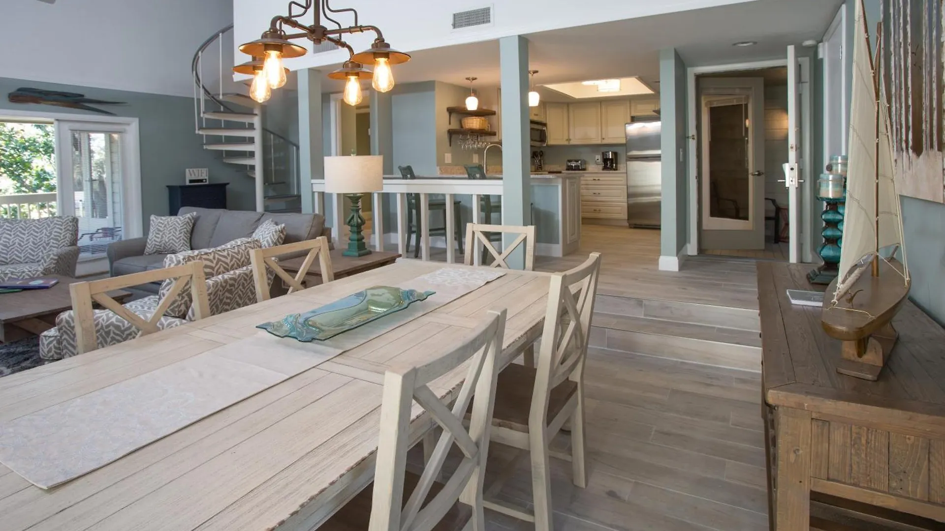 Villa Bike To Beach, Pet Friendly, Loft Hilton Head Island