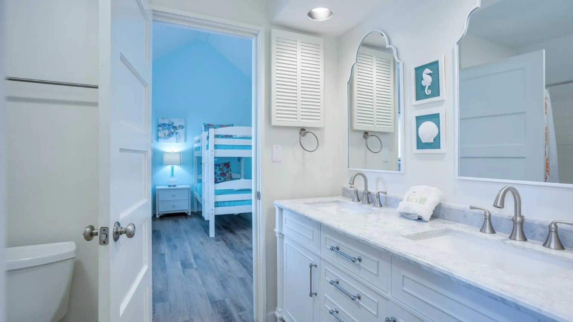Villa Complex Pool, Pet Friendly, Grill *