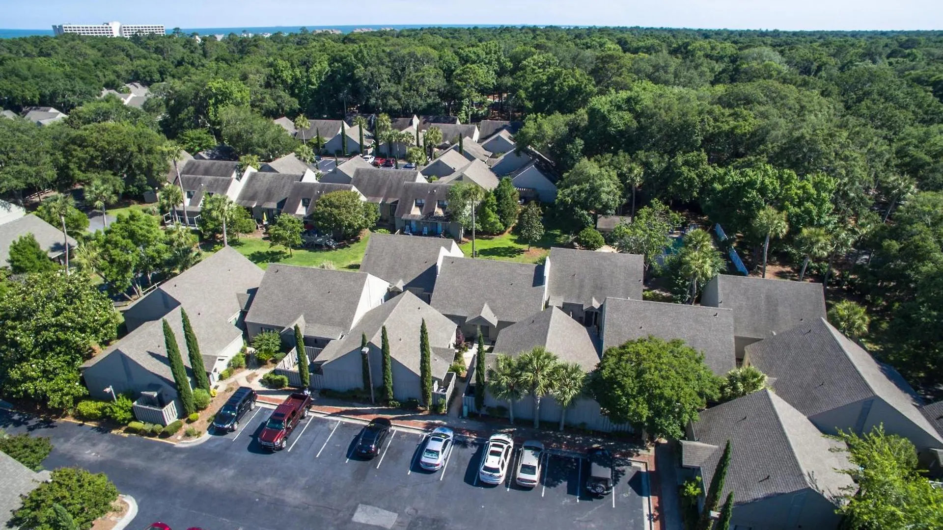 Villa Coastal Getaway, Chef's Kitchen, Golf Hilton Head Island