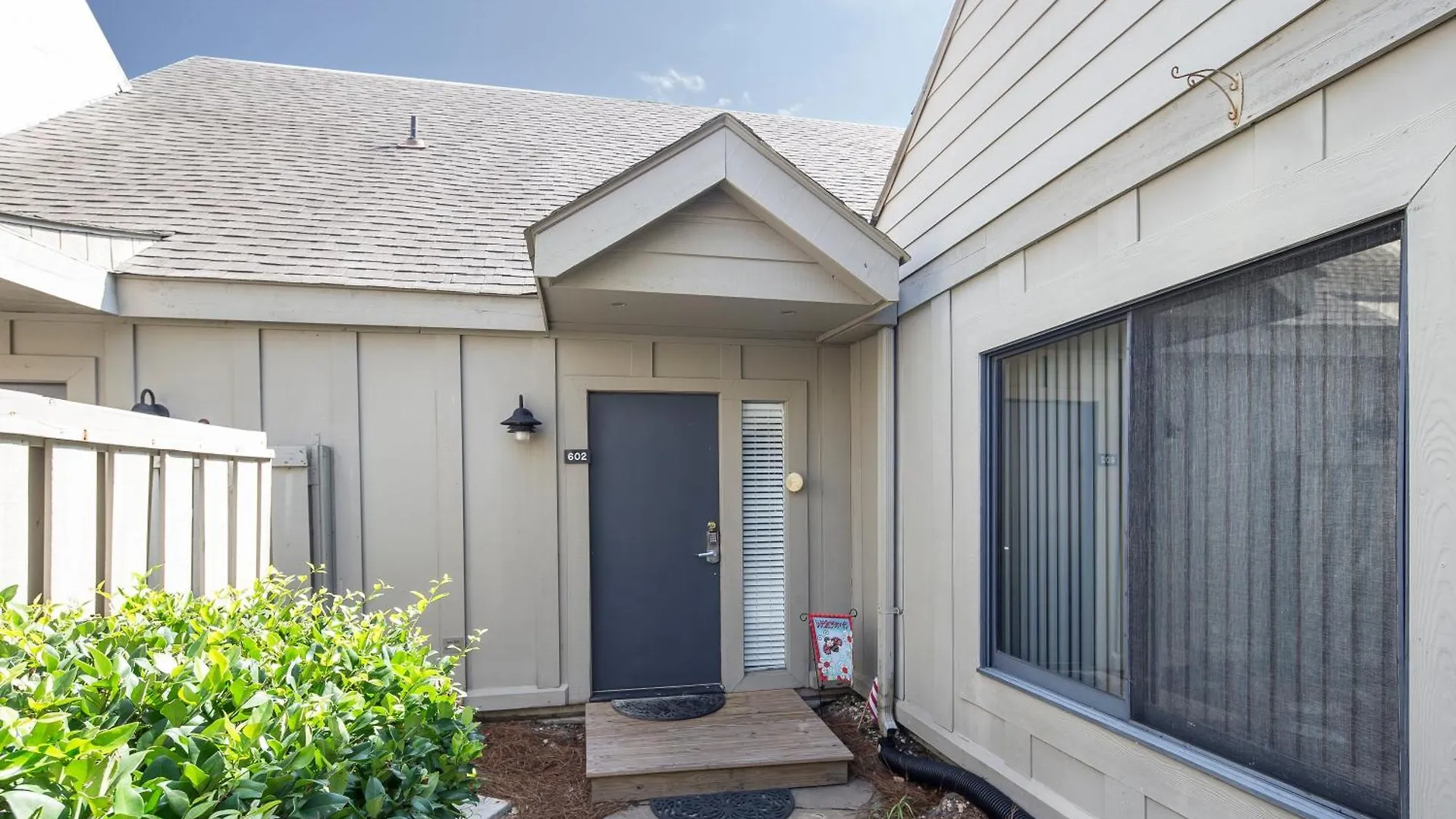 Coastal Getaway, Chef's Kitchen, Golf *
