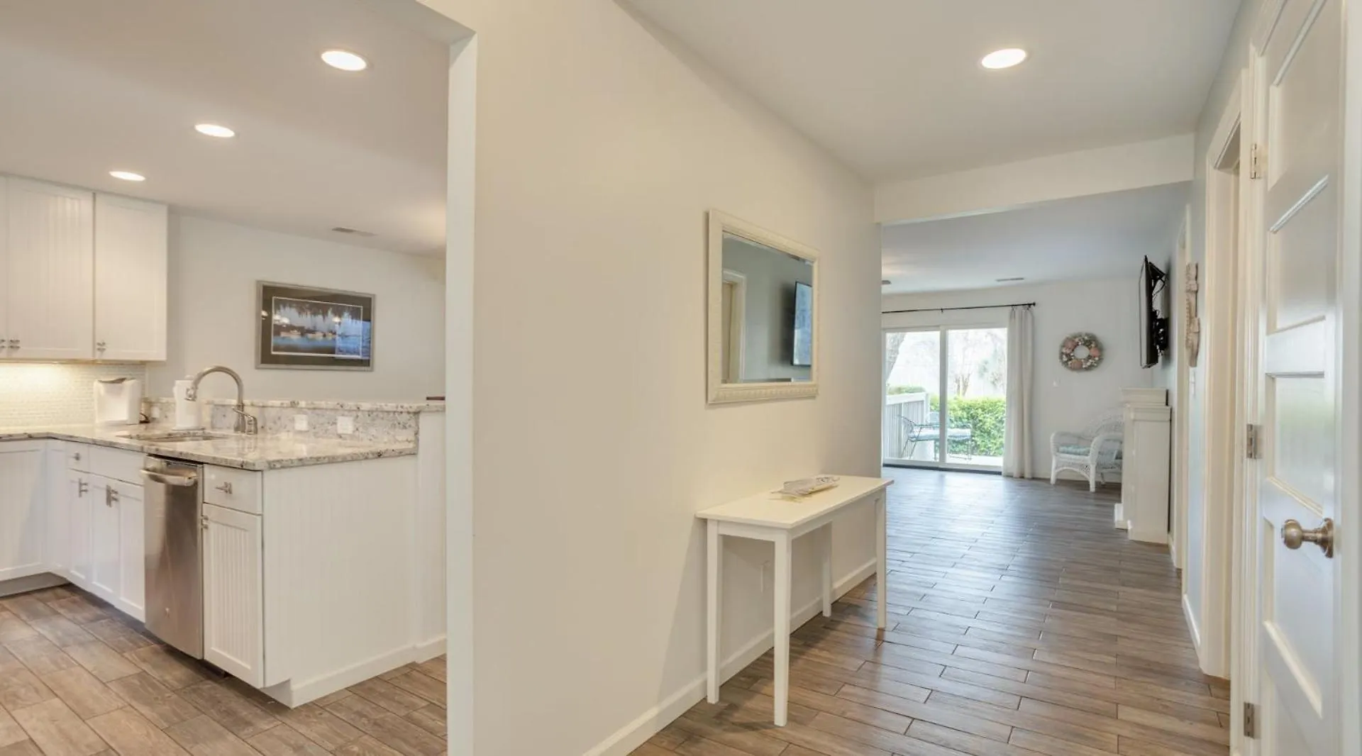 Complex Pool, Pet Friendly, Grill Villa Hilton Head Island