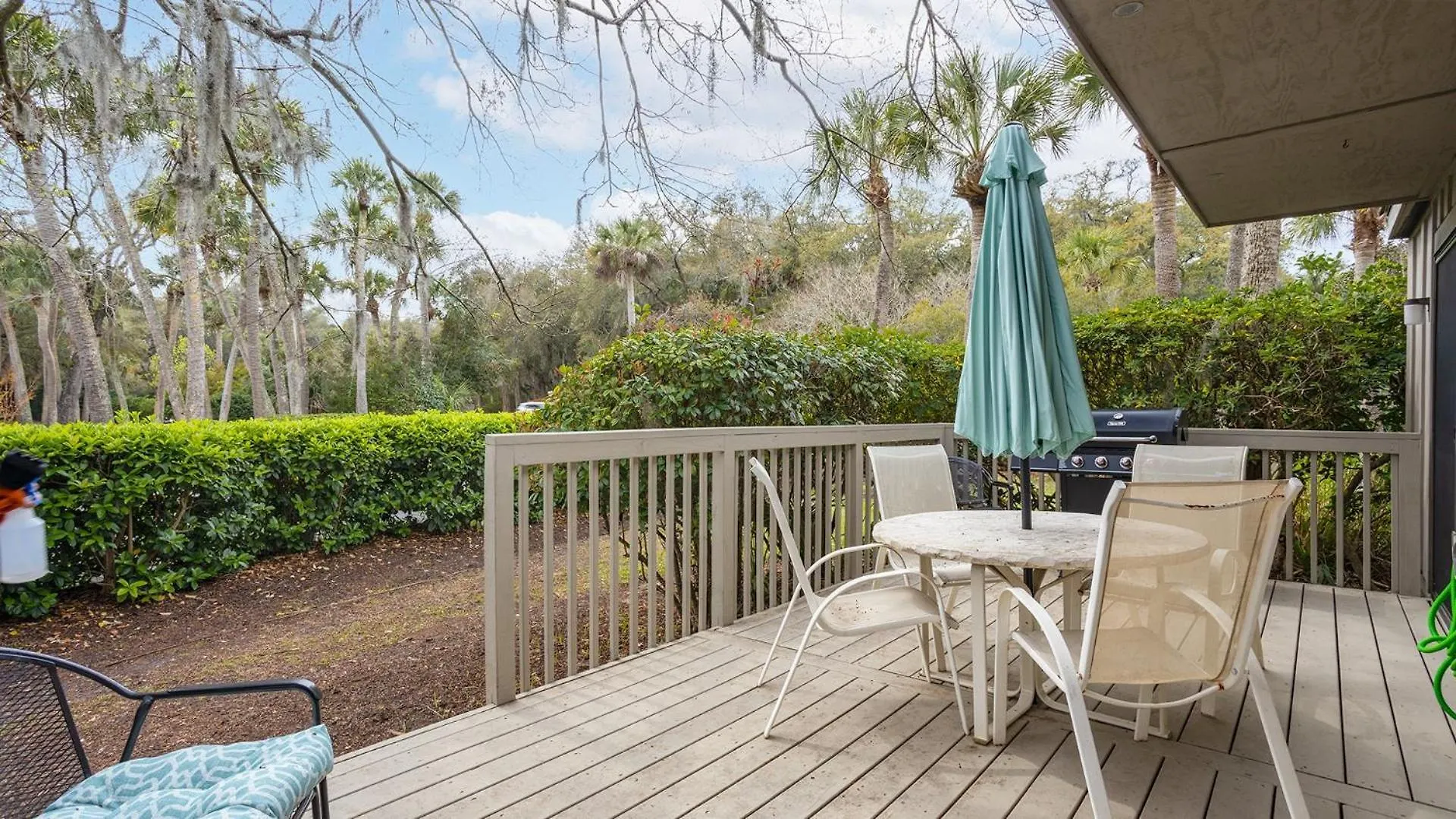 Complex Pool, Pet Friendly, Grill