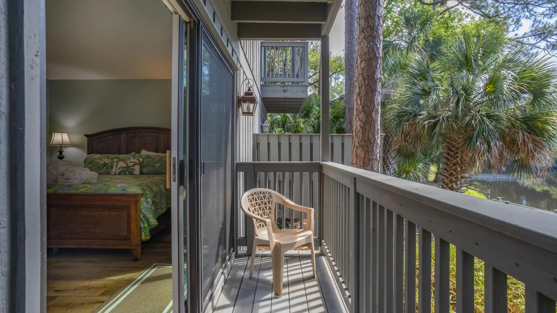 Grill, Lagoon, Complex Pool Villa Hilton Head Island