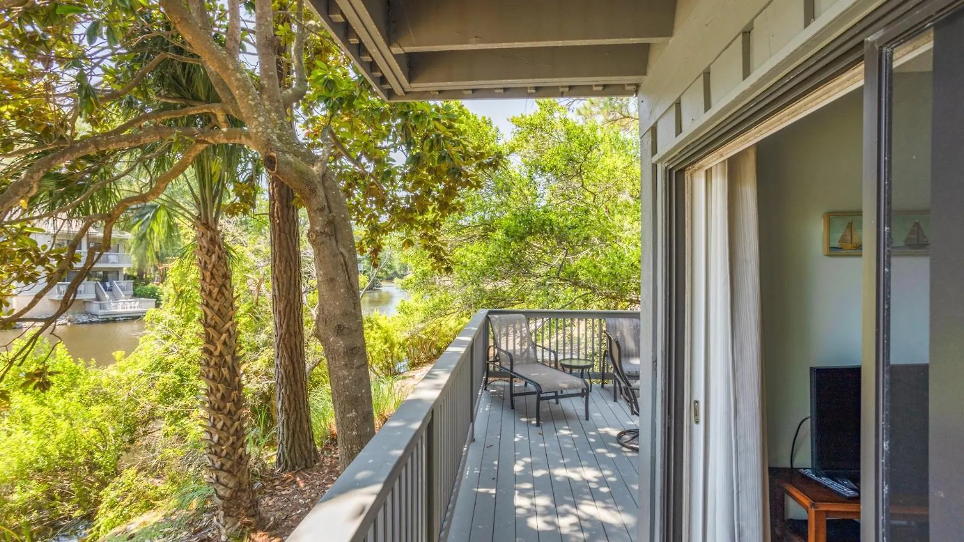 Grill, Lagoon, Complex Pool Villa Hilton Head Island