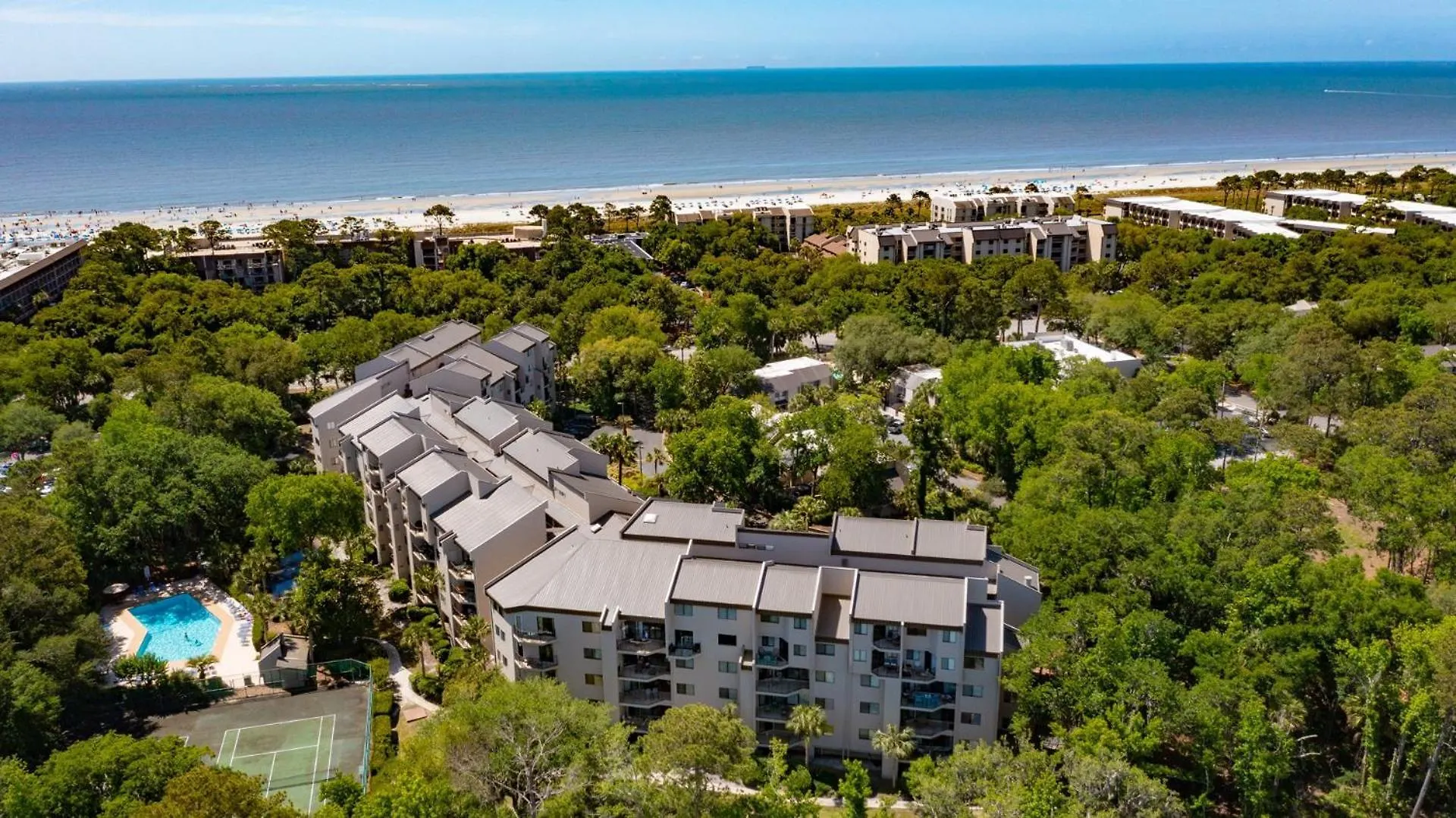 Private Balcony, Getaway, Coligny Villa *