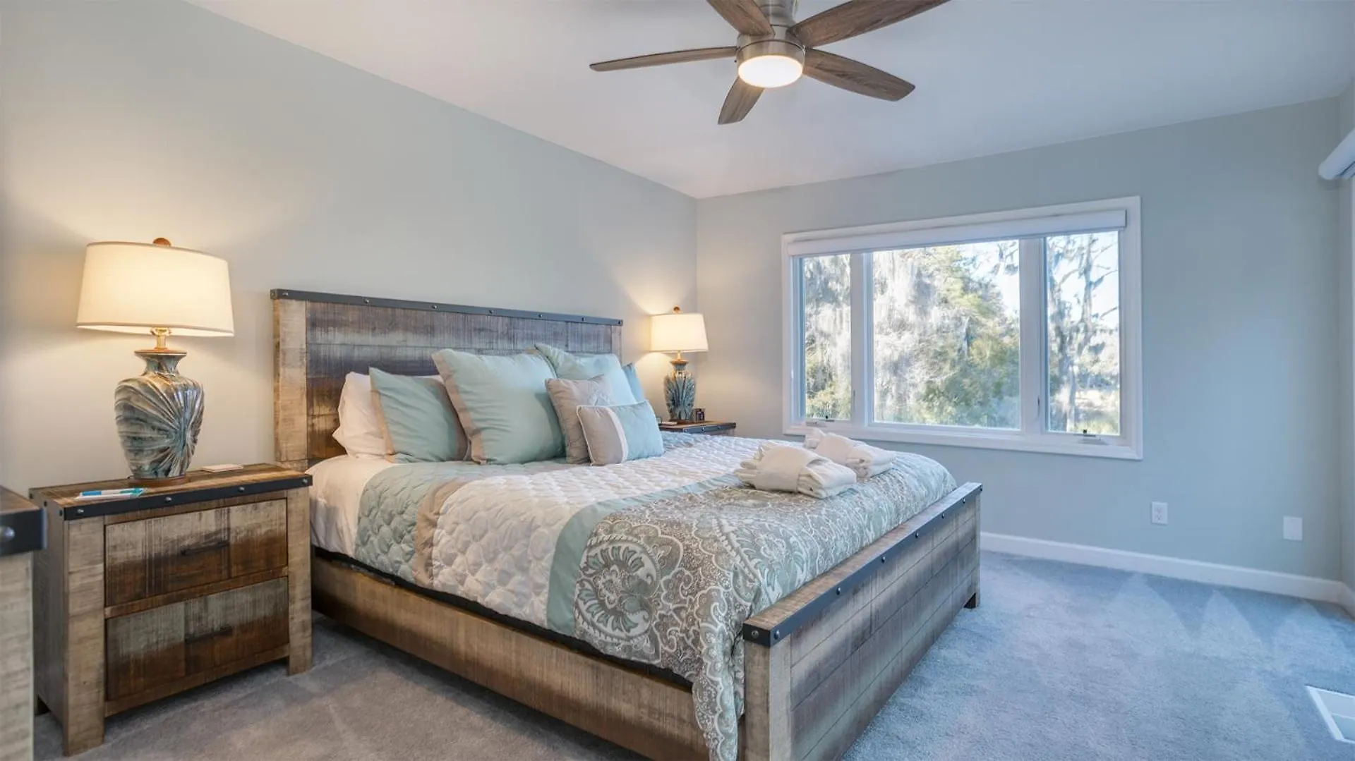 Screened Porch, Chefs Kitchen, Golf Views Villa