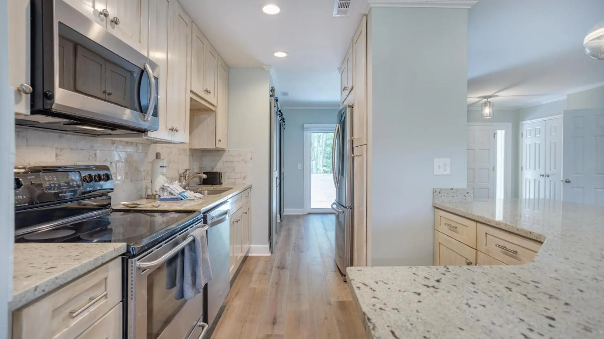 Villa Screened Porch, Chefs Kitchen, Golf Views *